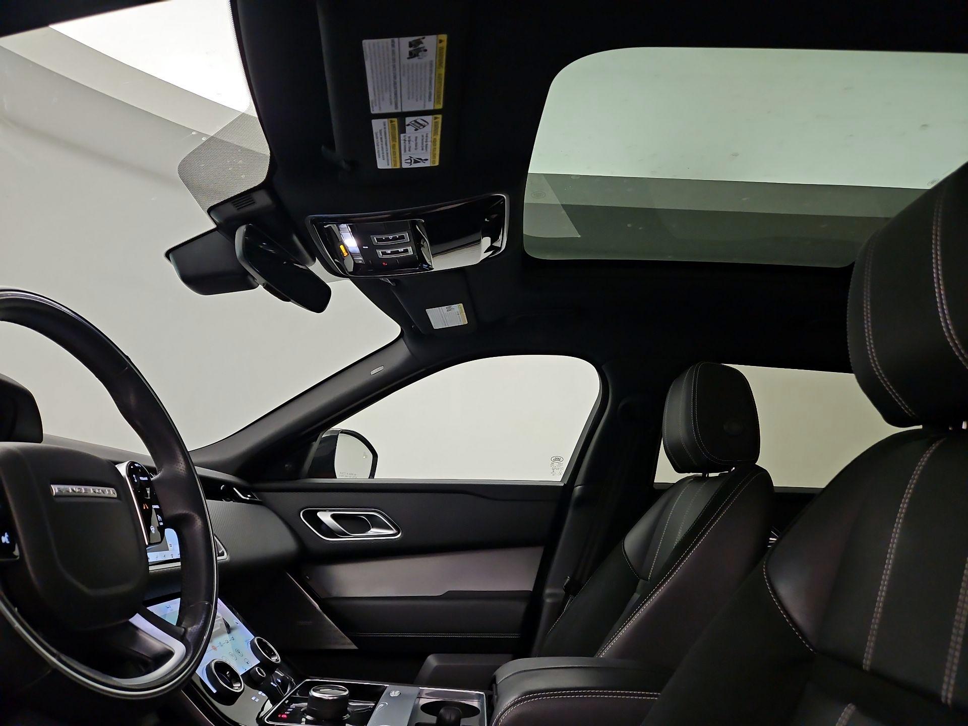 Thumbnail: 2020 Land Rover Range Rover Velar - 19