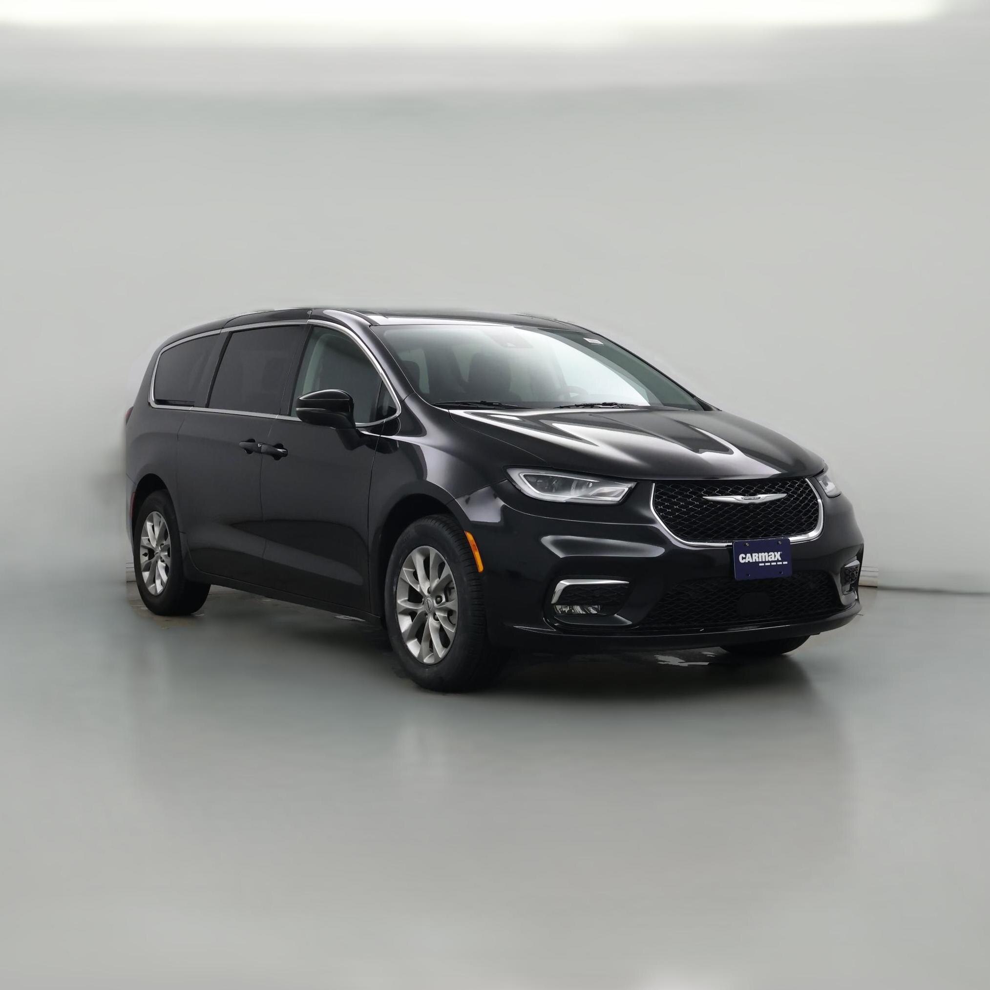 Thumbnail: 2023 Chrysler Pacifica - 1