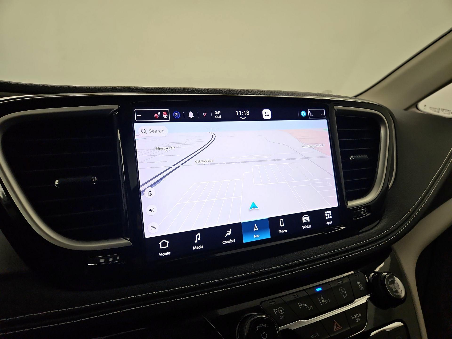 Thumbnail: 2023 Chrysler Pacifica - 14