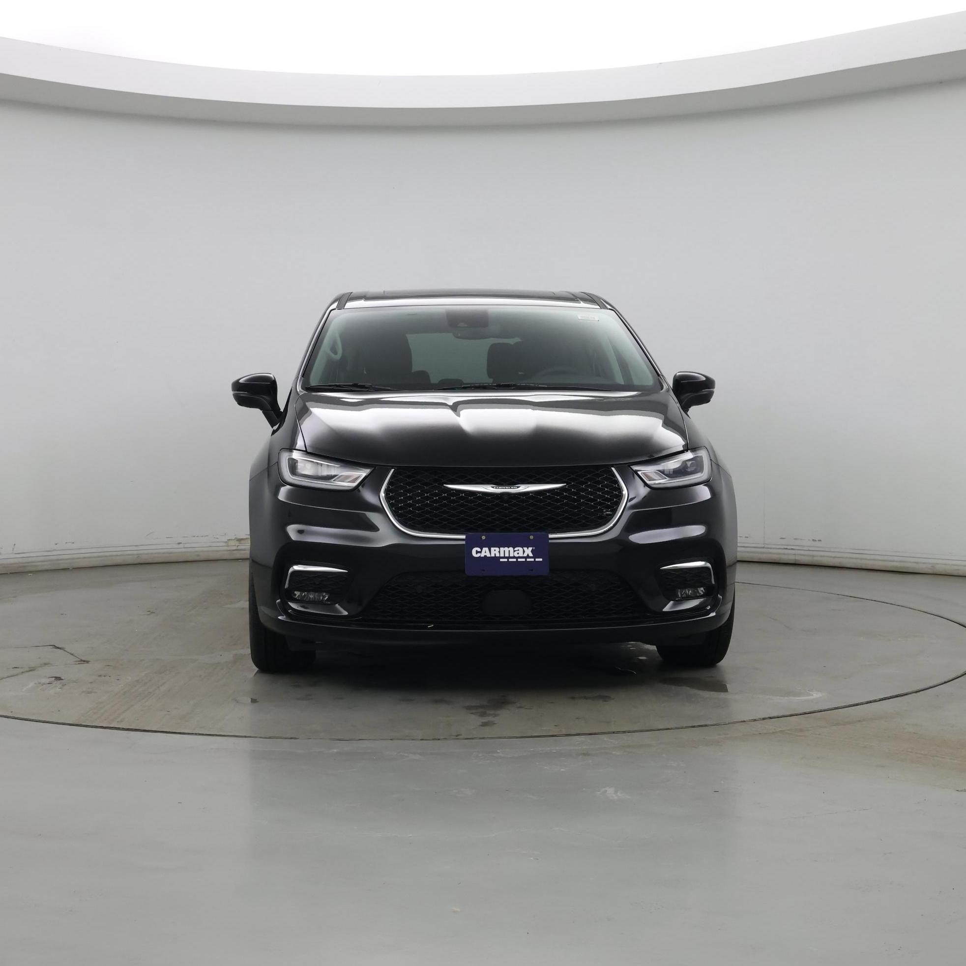 Thumbnail: 2023 Chrysler Pacifica - 5