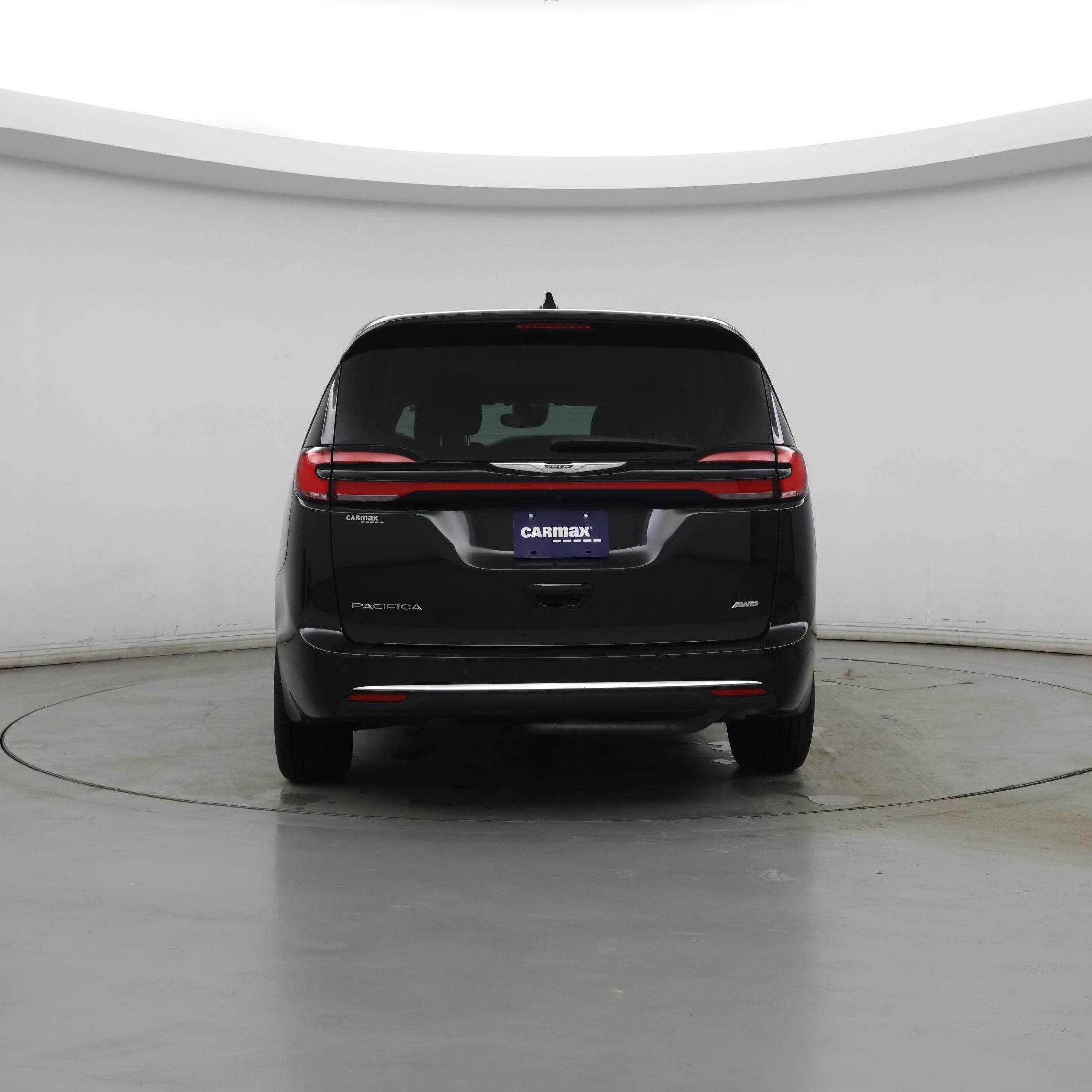 Thumbnail: 2023 Chrysler Pacifica - 6