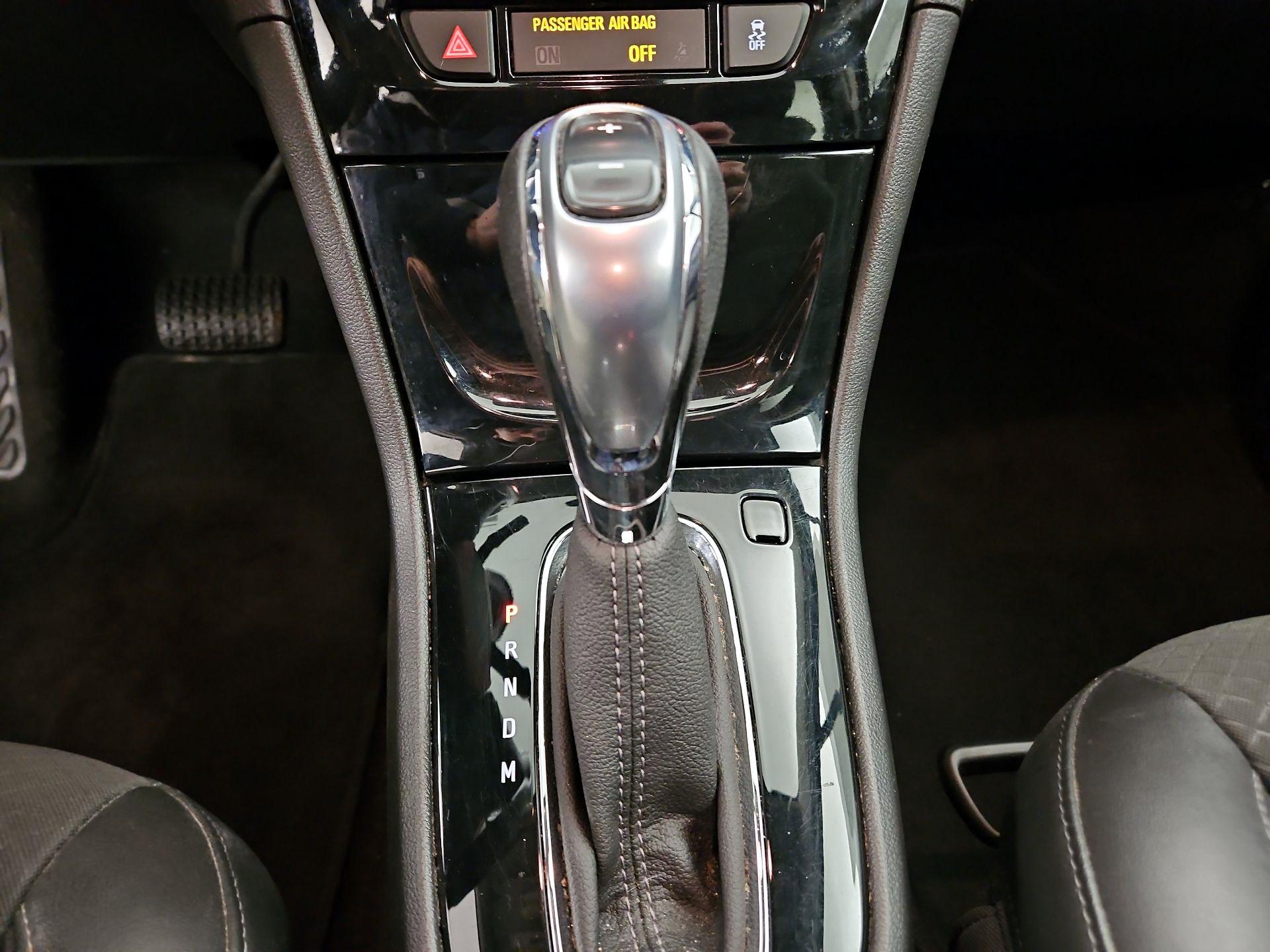 Thumbnail: 2017 Buick Encore - 18