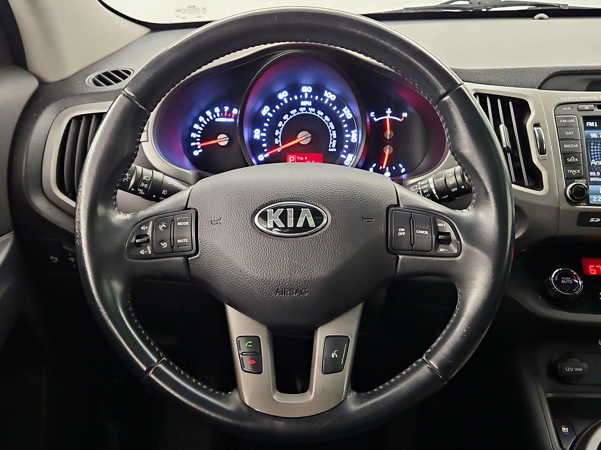 Thumbnail: 2016 Kia Sportage - 10