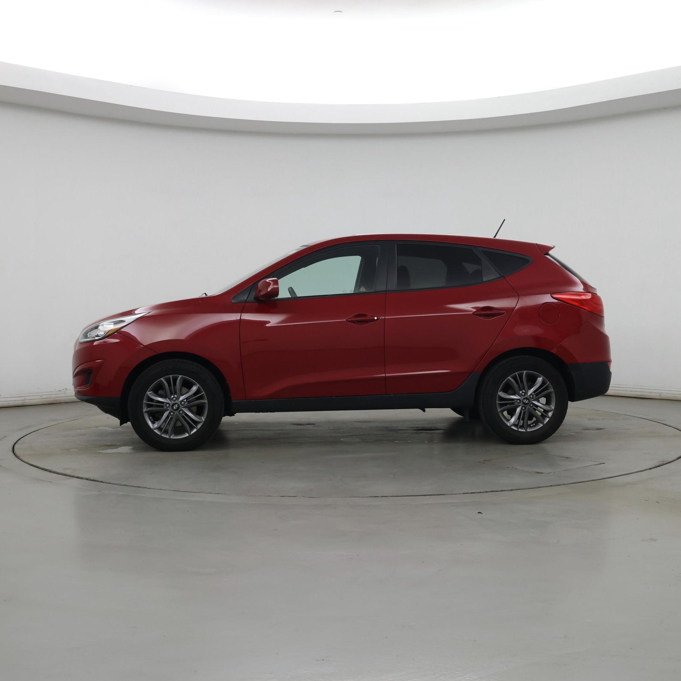 Thumbnail: 2015 Hyundai Tucson - 3