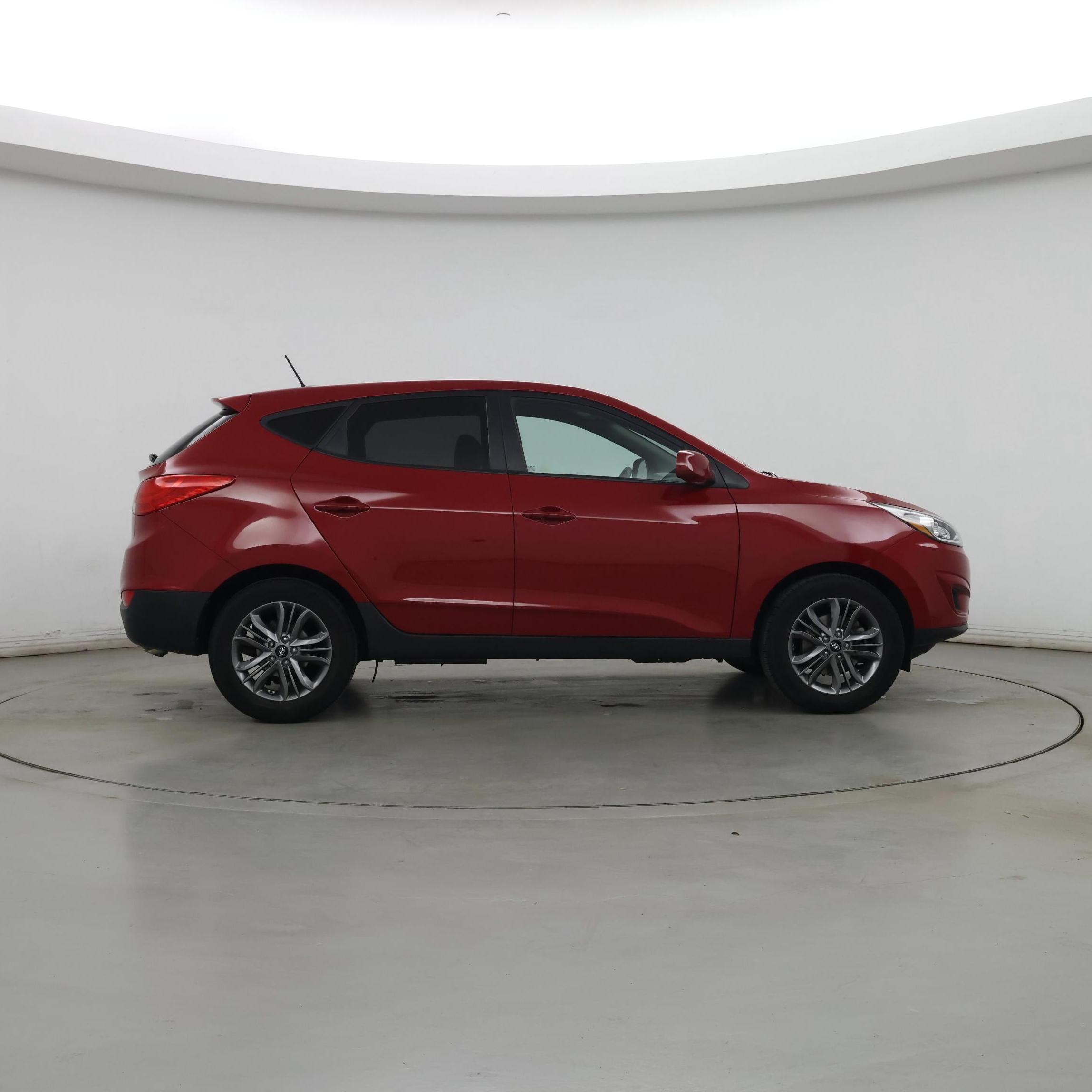 Thumbnail: 2015 Hyundai Tucson - 7