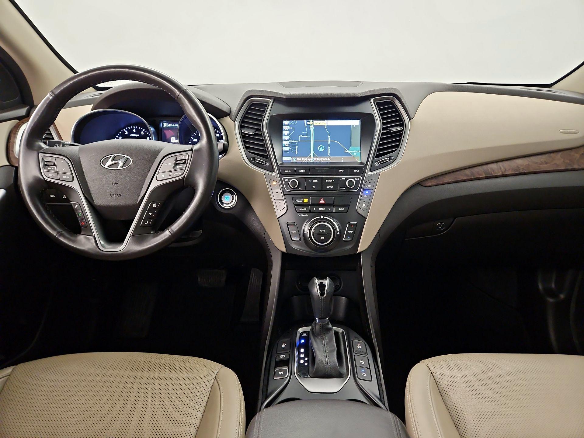 Thumbnail: 2019 Hyundai Santa Fe - 9