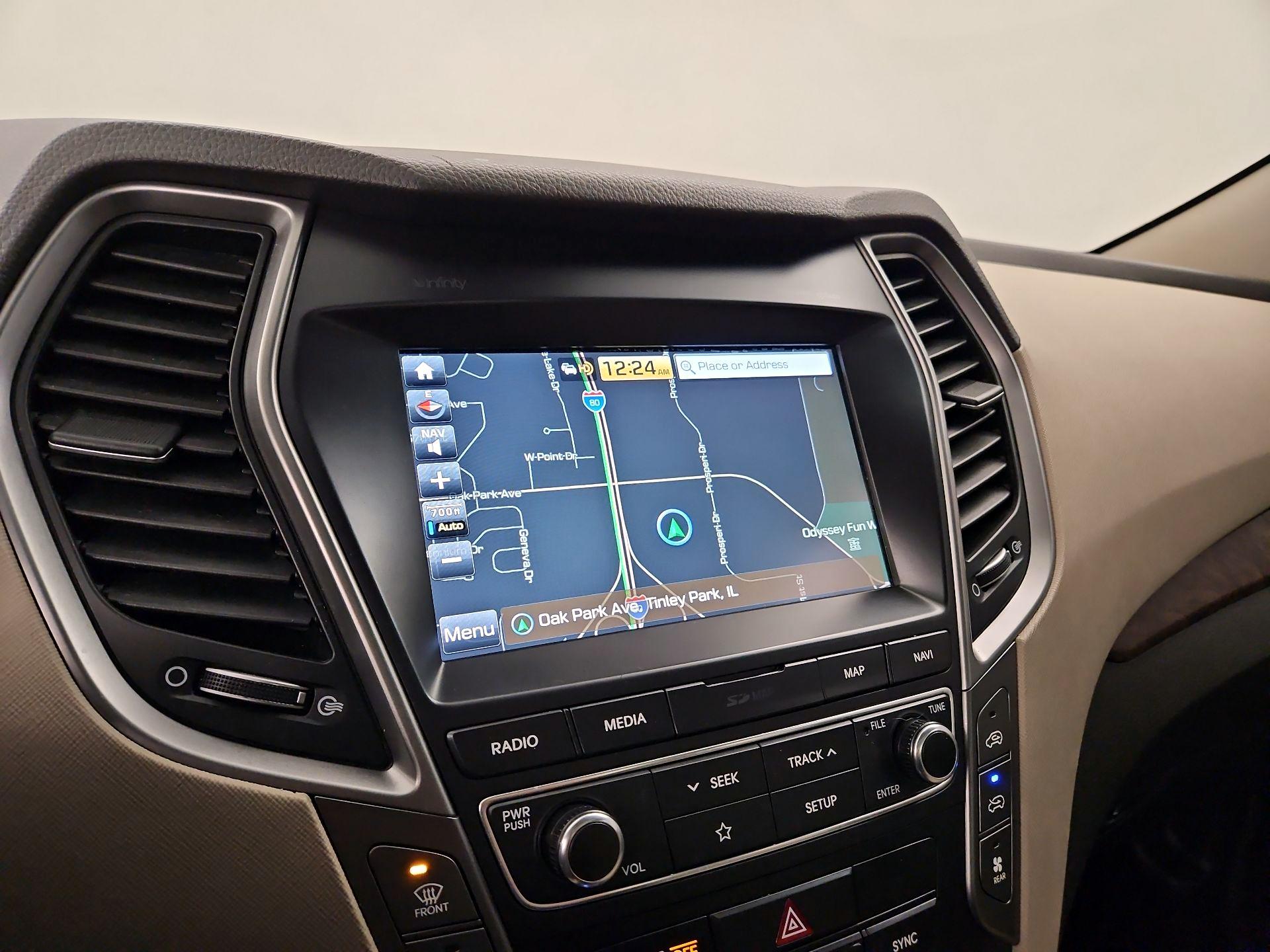 Thumbnail: 2019 Hyundai Santa Fe - 14