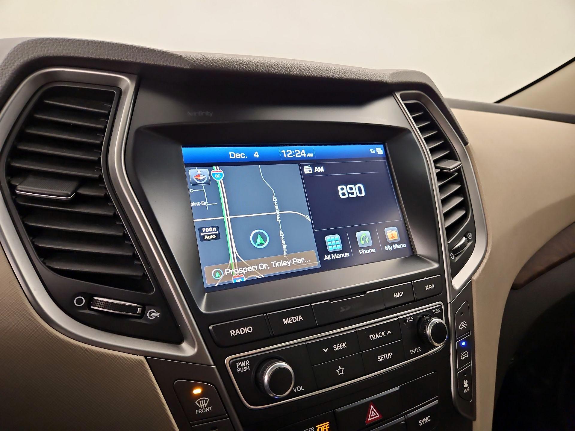 Thumbnail: 2019 Hyundai Santa Fe - 16