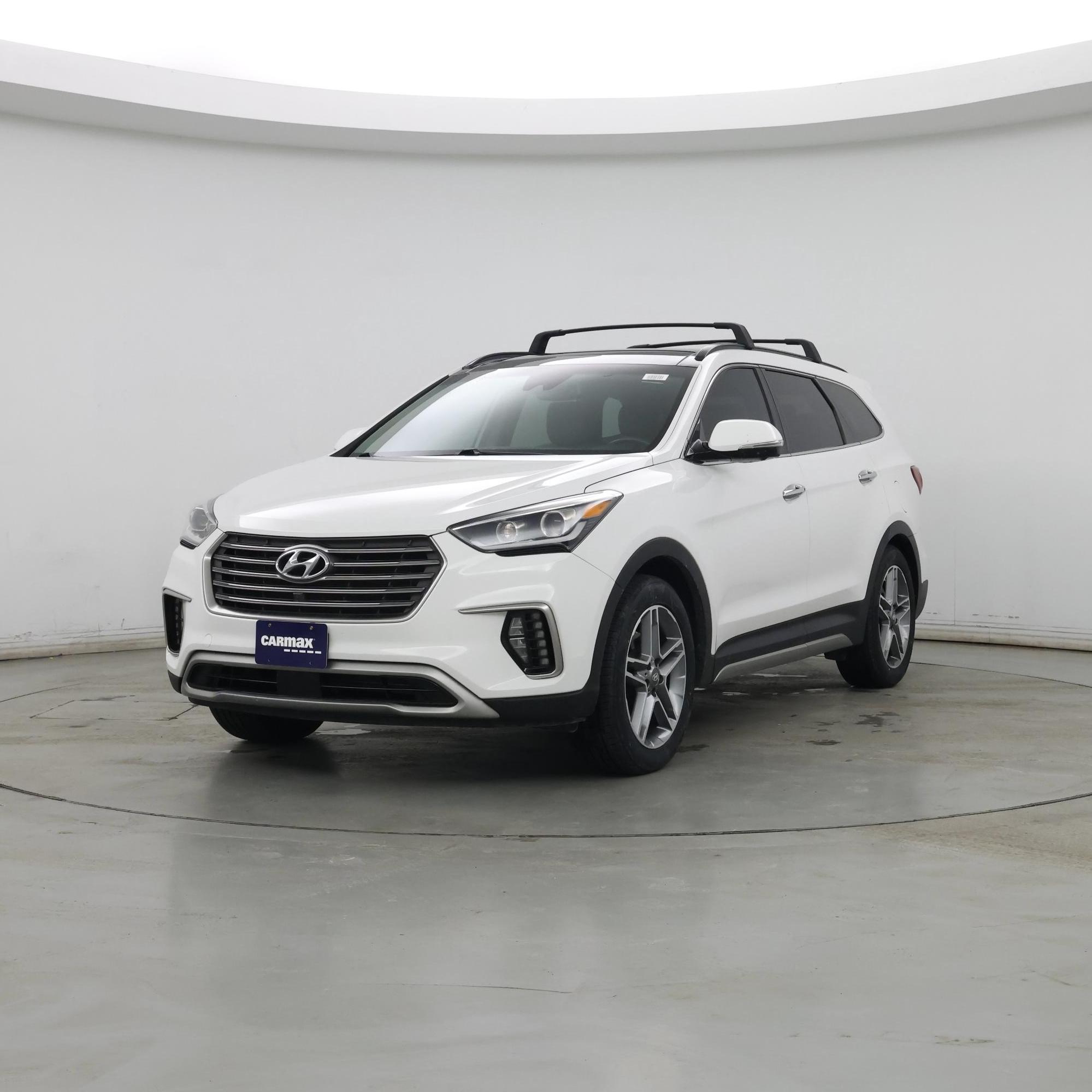 Thumbnail: 2019 Hyundai Santa Fe - 4