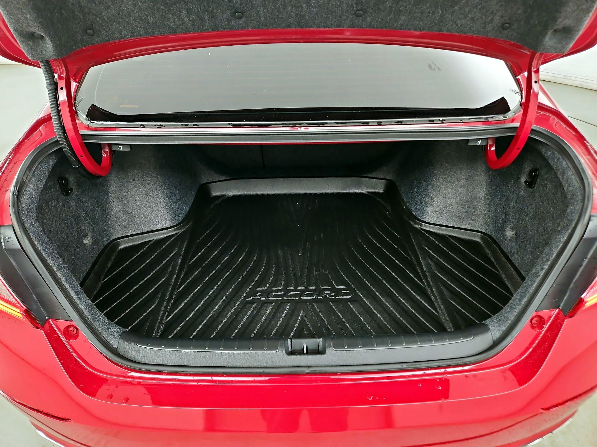 Thumbnail: 2022 Honda Accord - 20