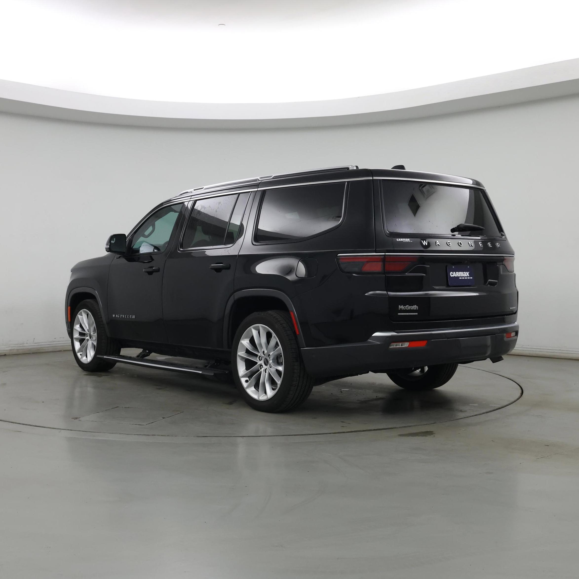 Thumbnail: 2022 Jeep Wagoneer - 2