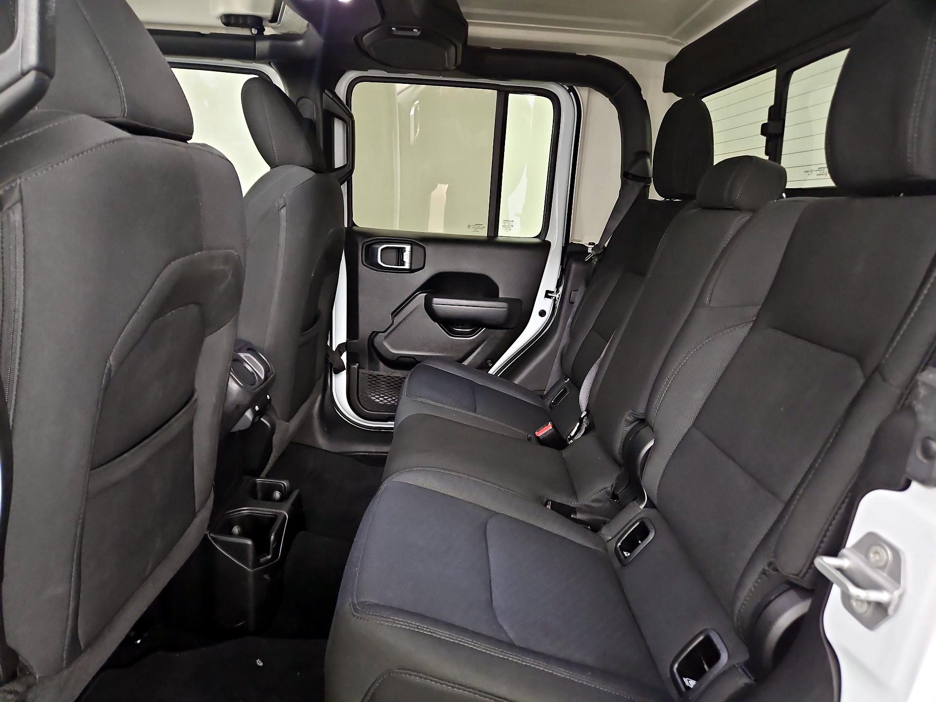 Thumbnail: 2022 Jeep Gladiator - 20