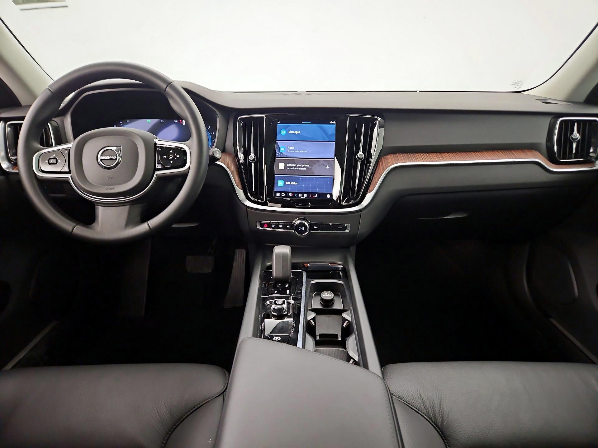 Thumbnail: 2025 Volvo S60 - 9