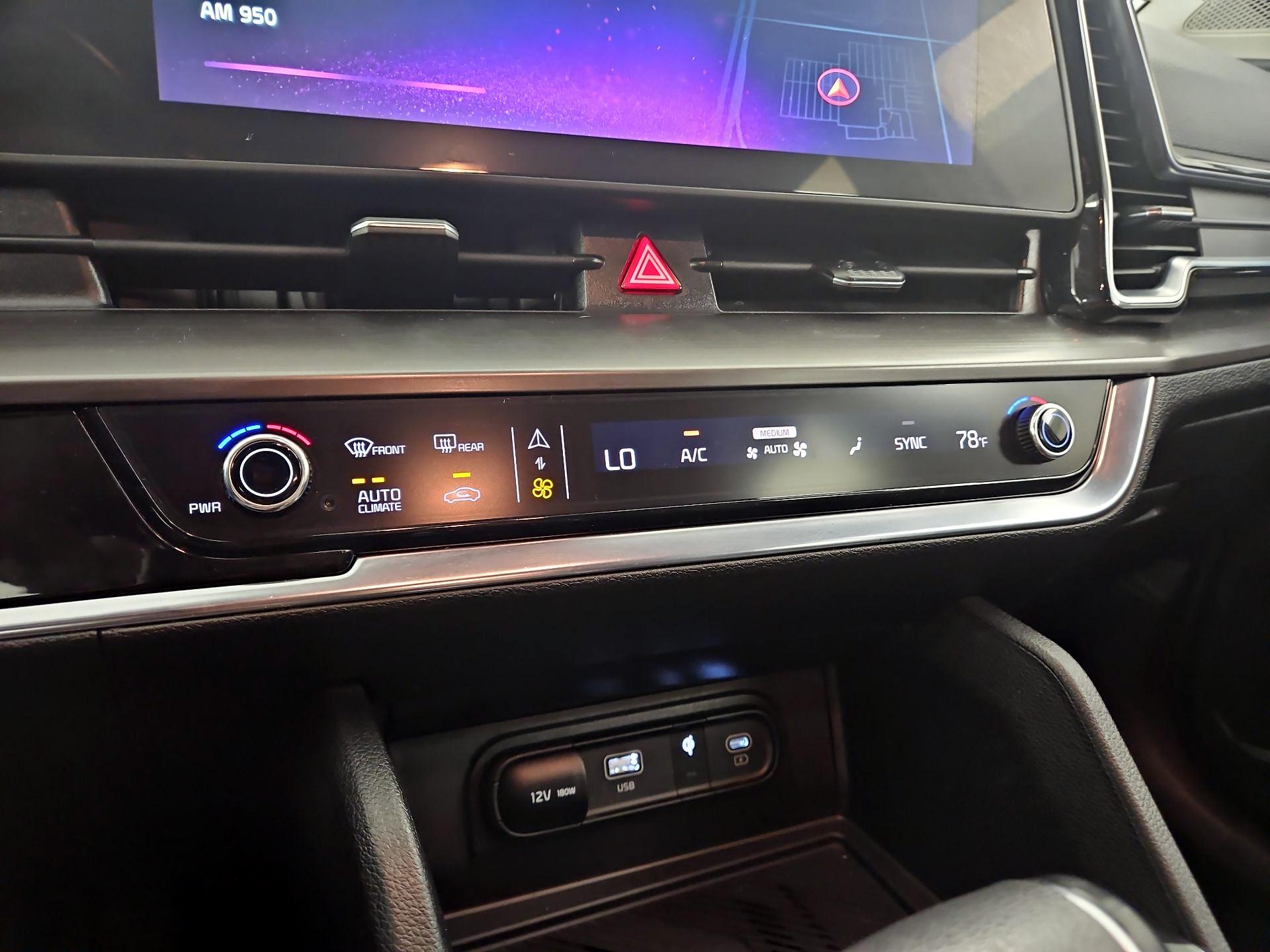 Thumbnail: 2024 Kia Sportage - 17