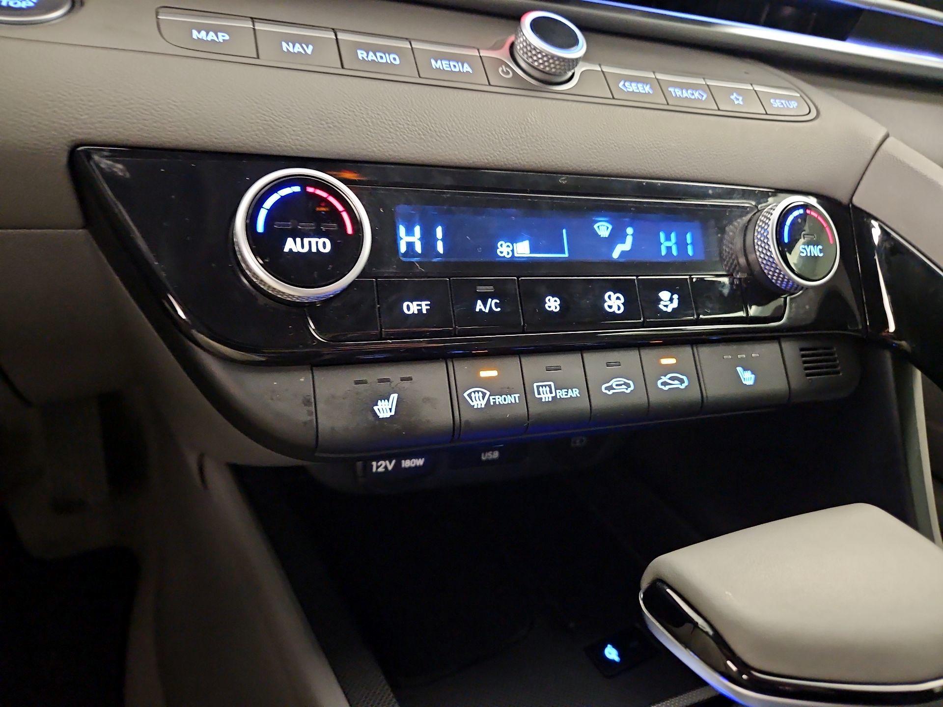 Thumbnail: 2024 Hyundai Elantra - 17