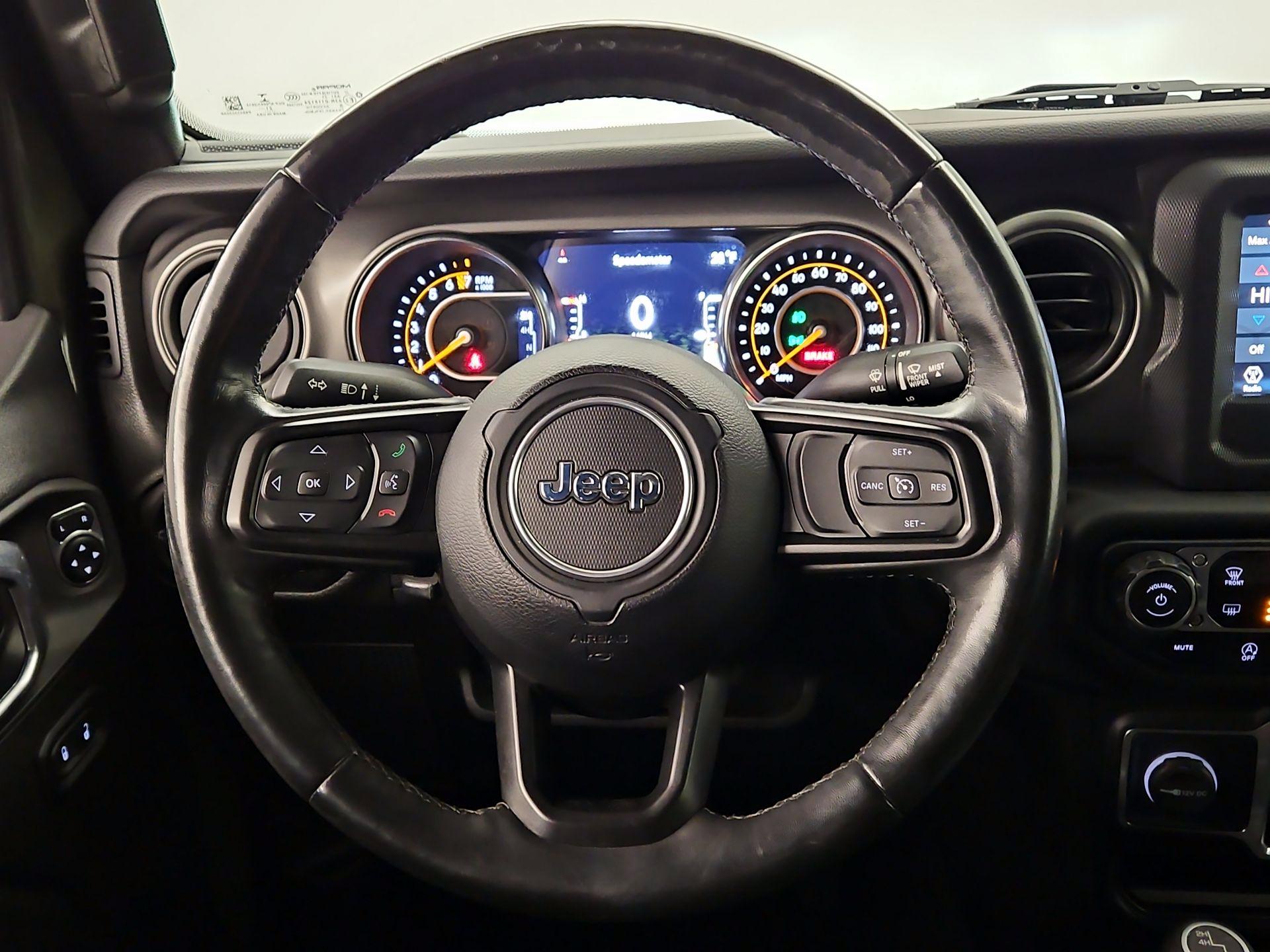 Thumbnail: 2021 Jeep Wrangler - 9