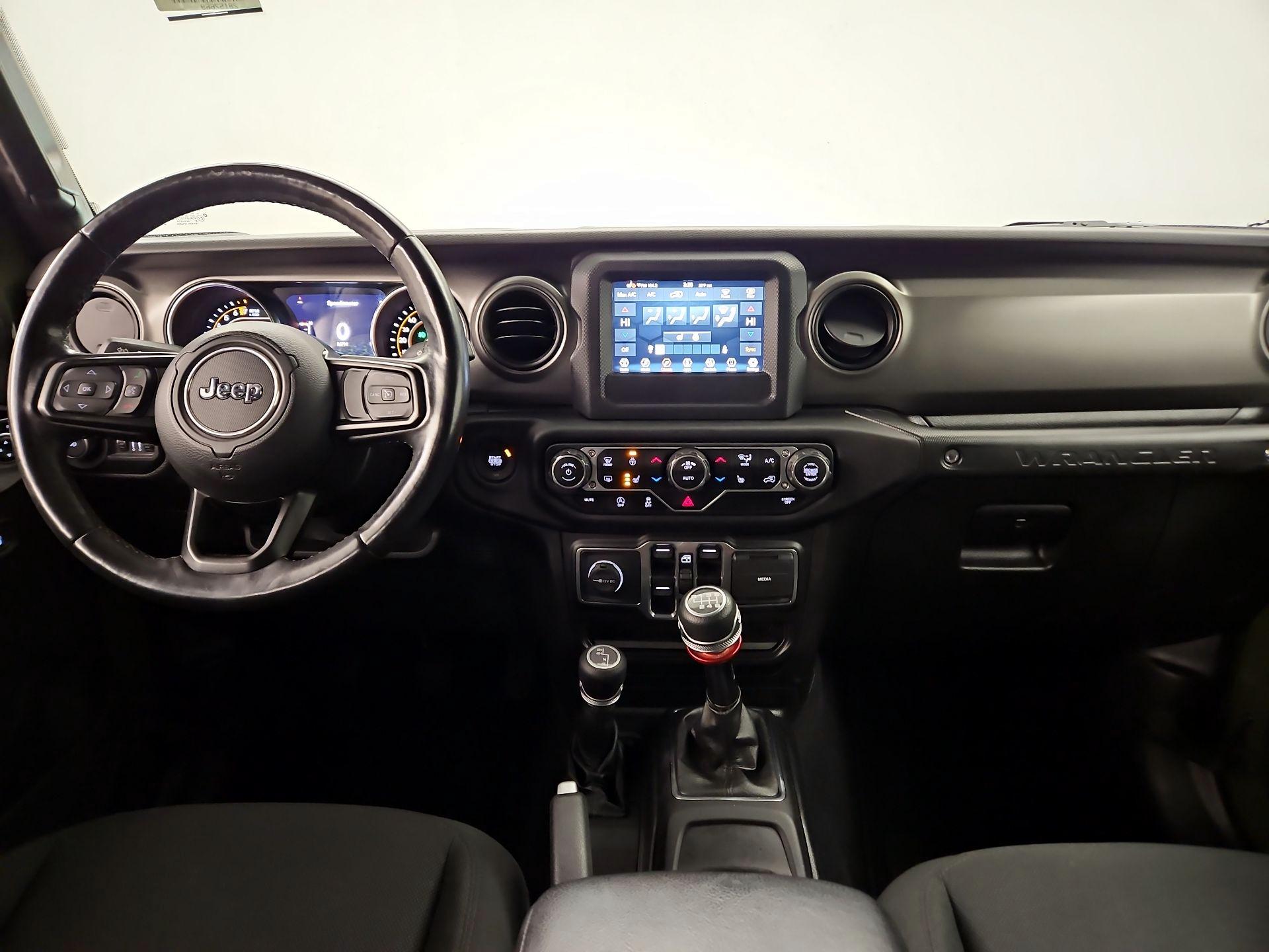 Thumbnail: 2021 Jeep Wrangler - 10