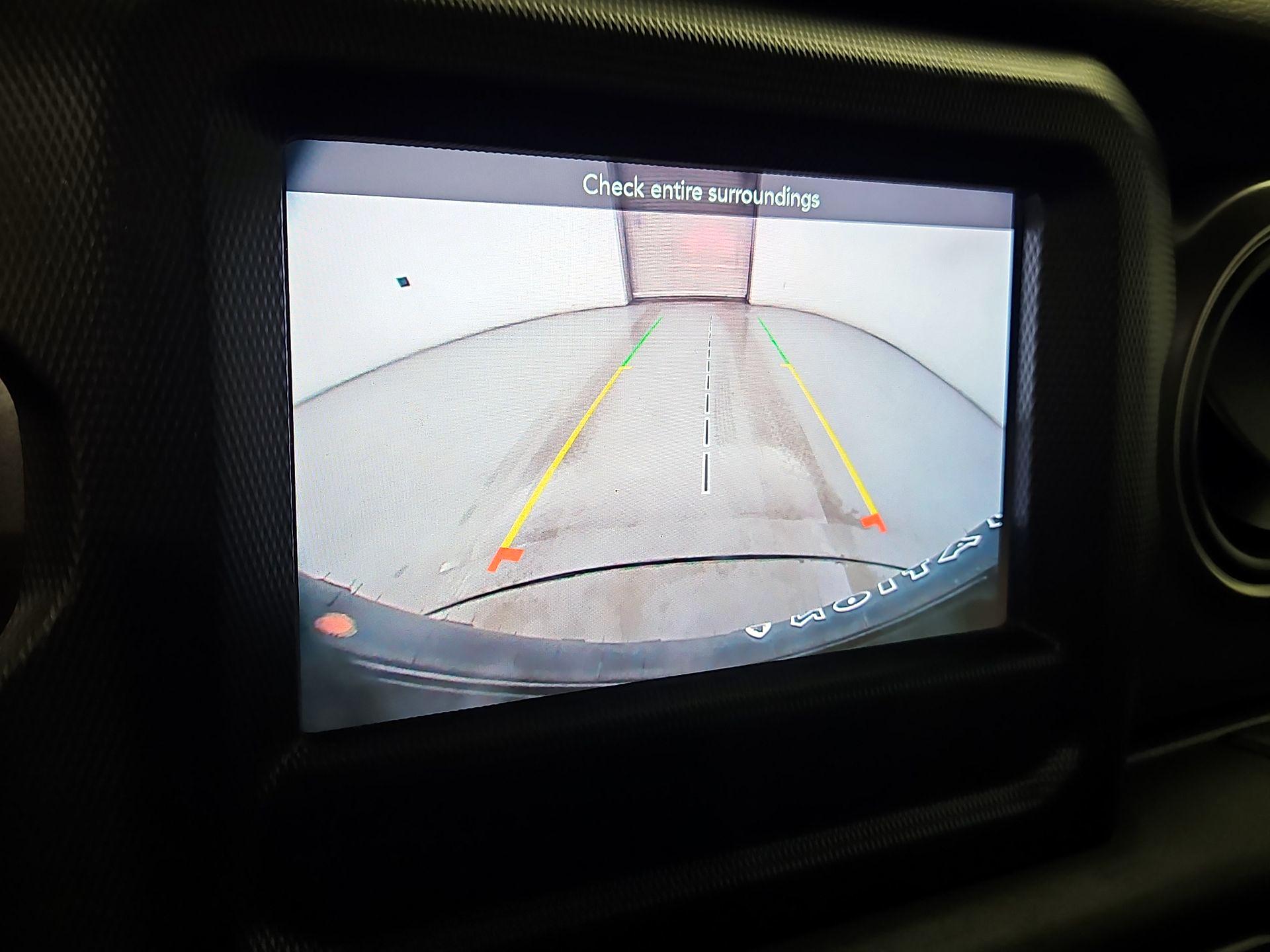 Thumbnail: 2021 Jeep Wrangler - 14