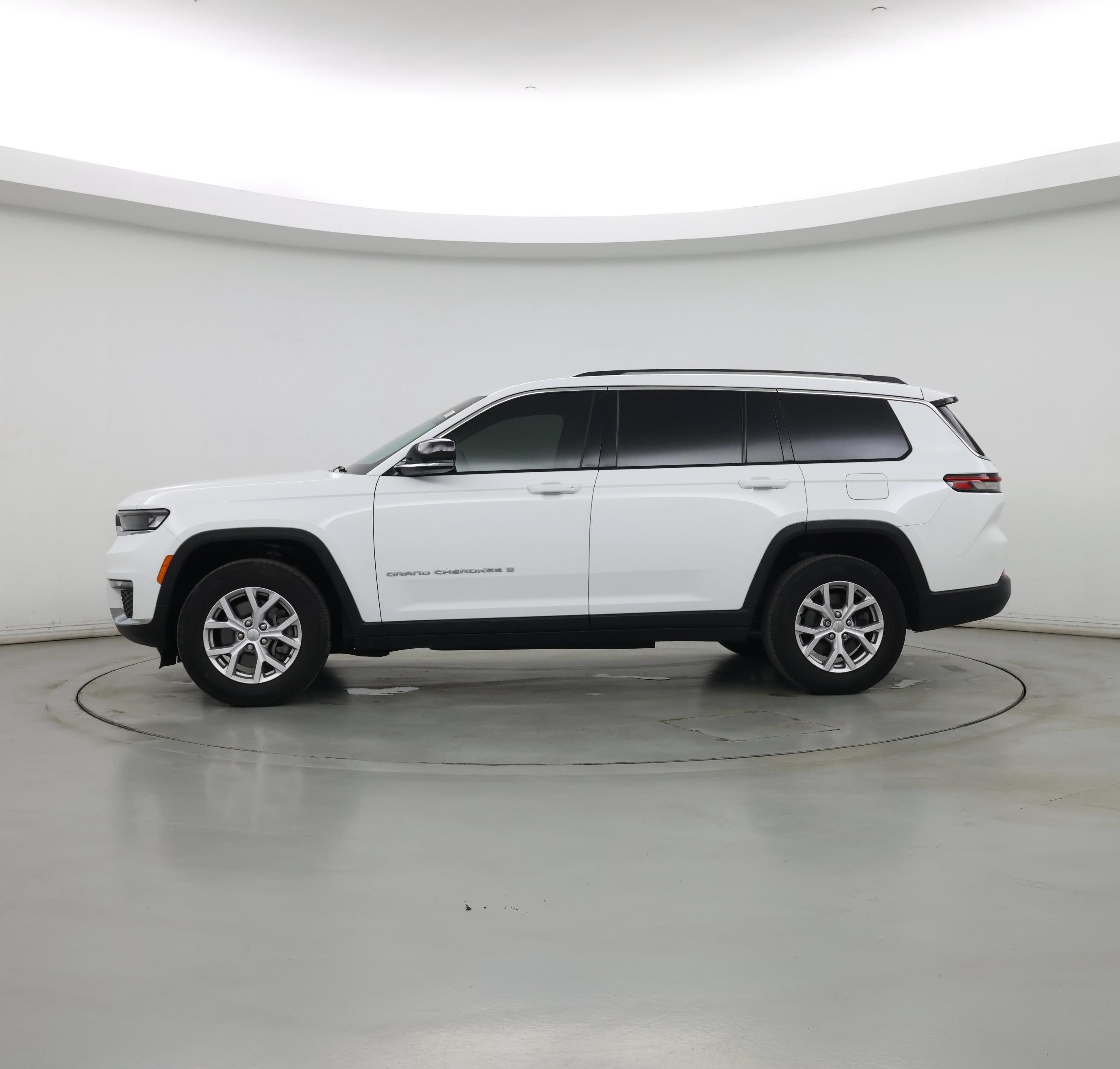 Thumbnail: 2022 Jeep Grand Cherokee L - 3