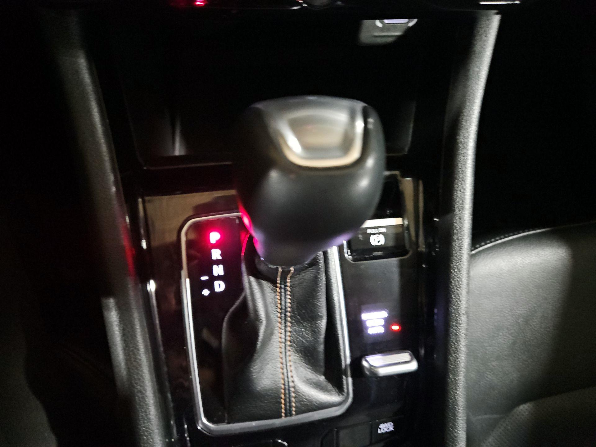 Thumbnail: 2022 Jeep Compass - 17