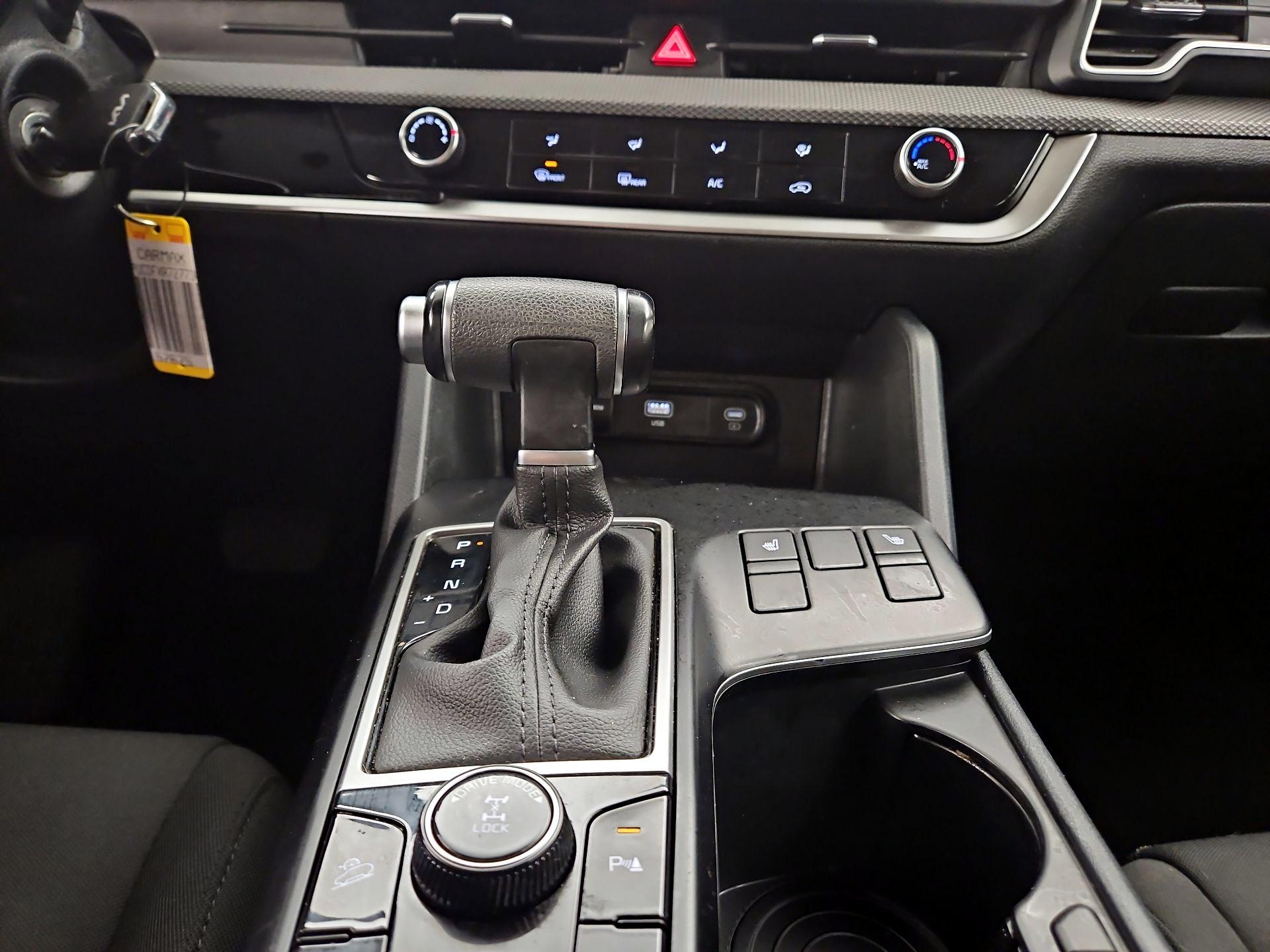 Thumbnail: 2024 Kia Sportage - 17