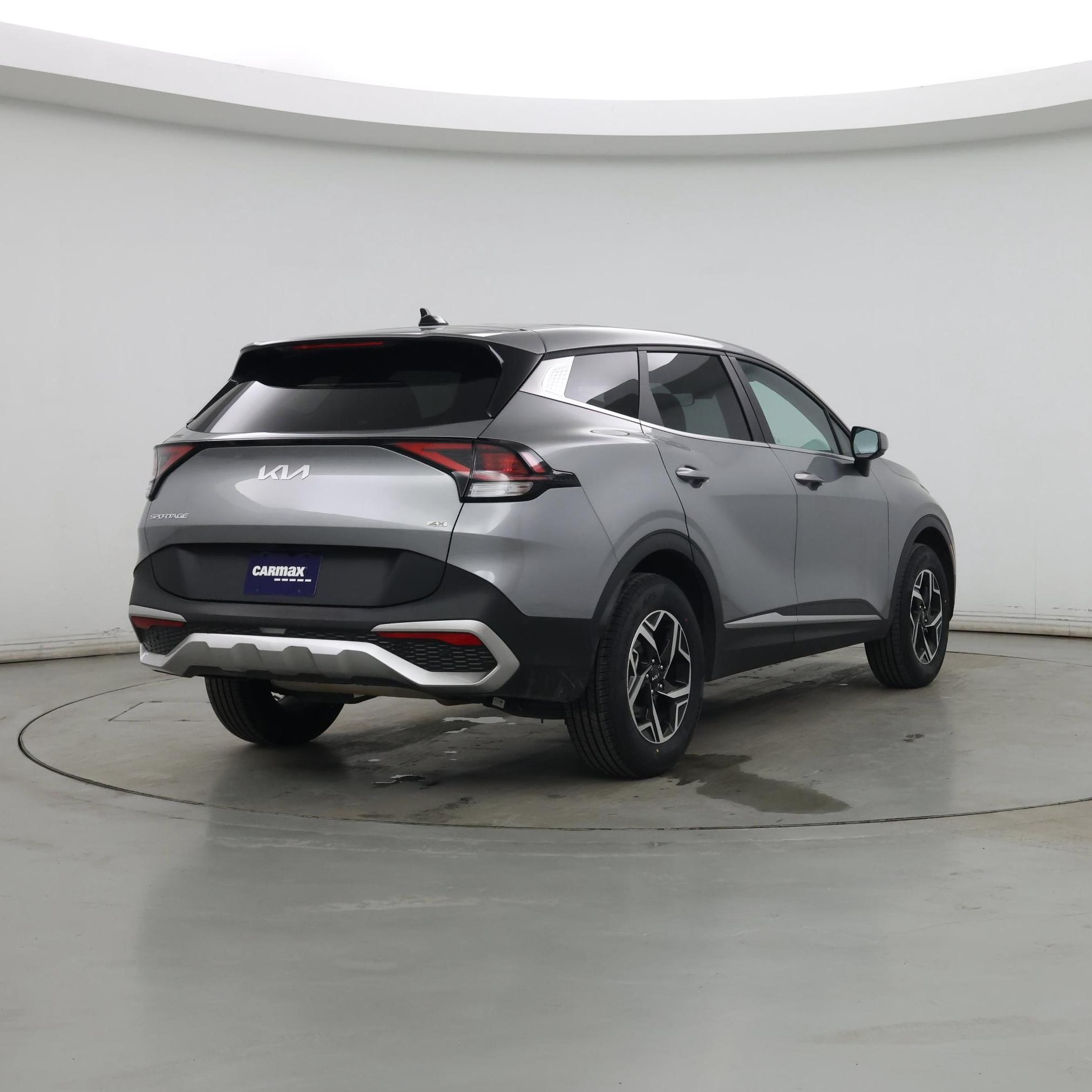 Thumbnail: 2024 Kia Sportage - 8