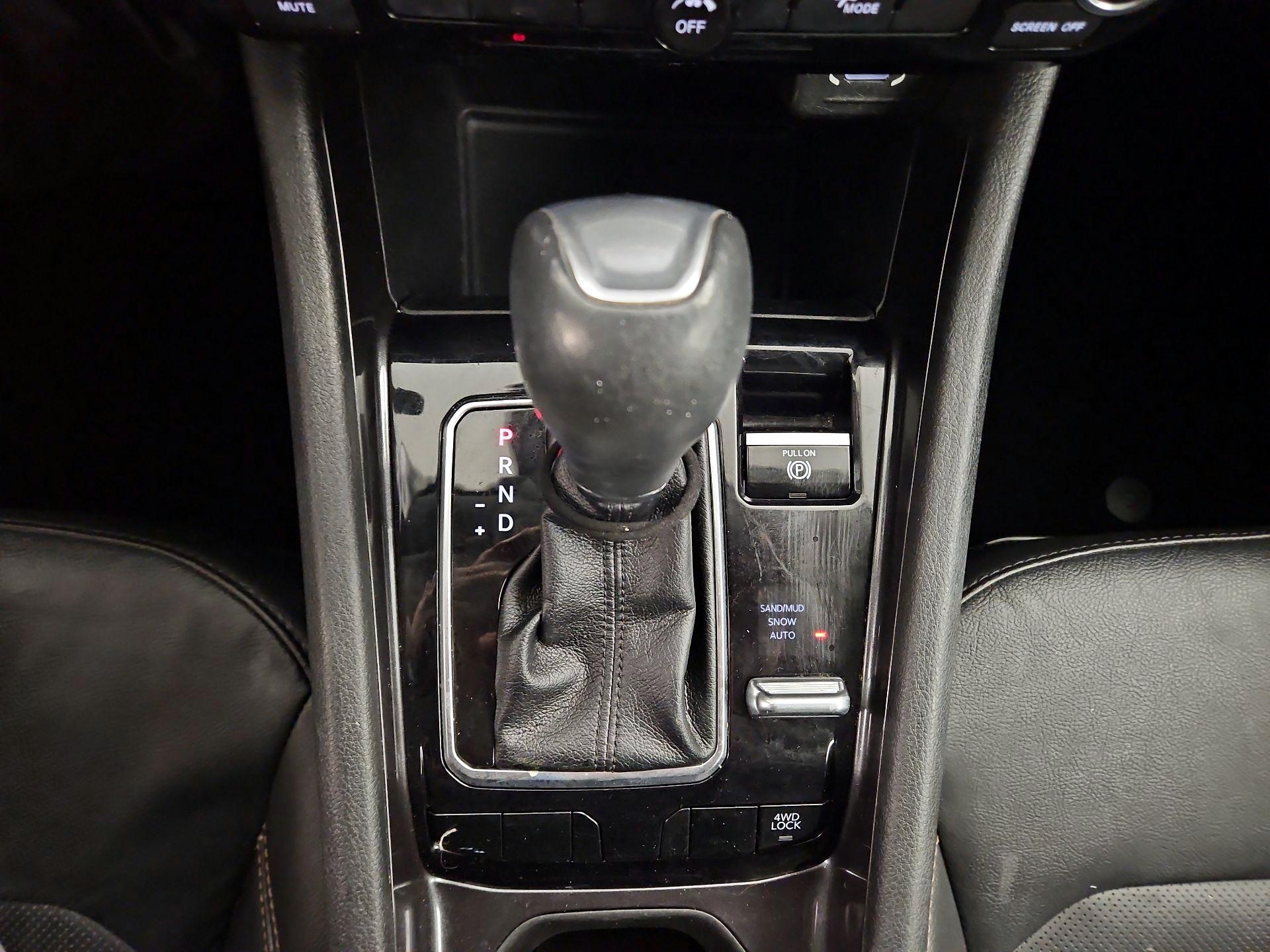 Thumbnail: 2022 Jeep Compass - 17