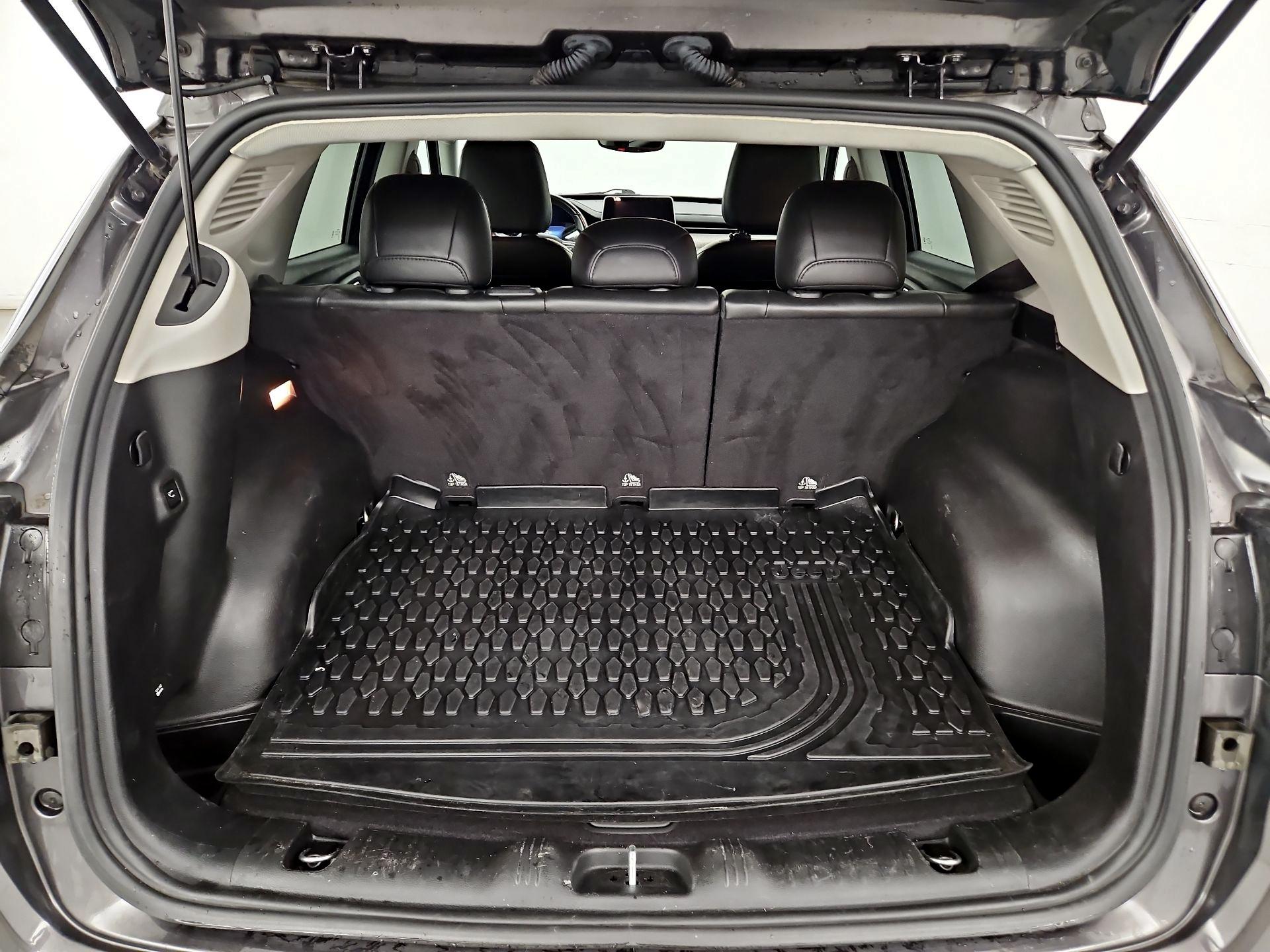 Thumbnail: 2022 Jeep Compass - 20