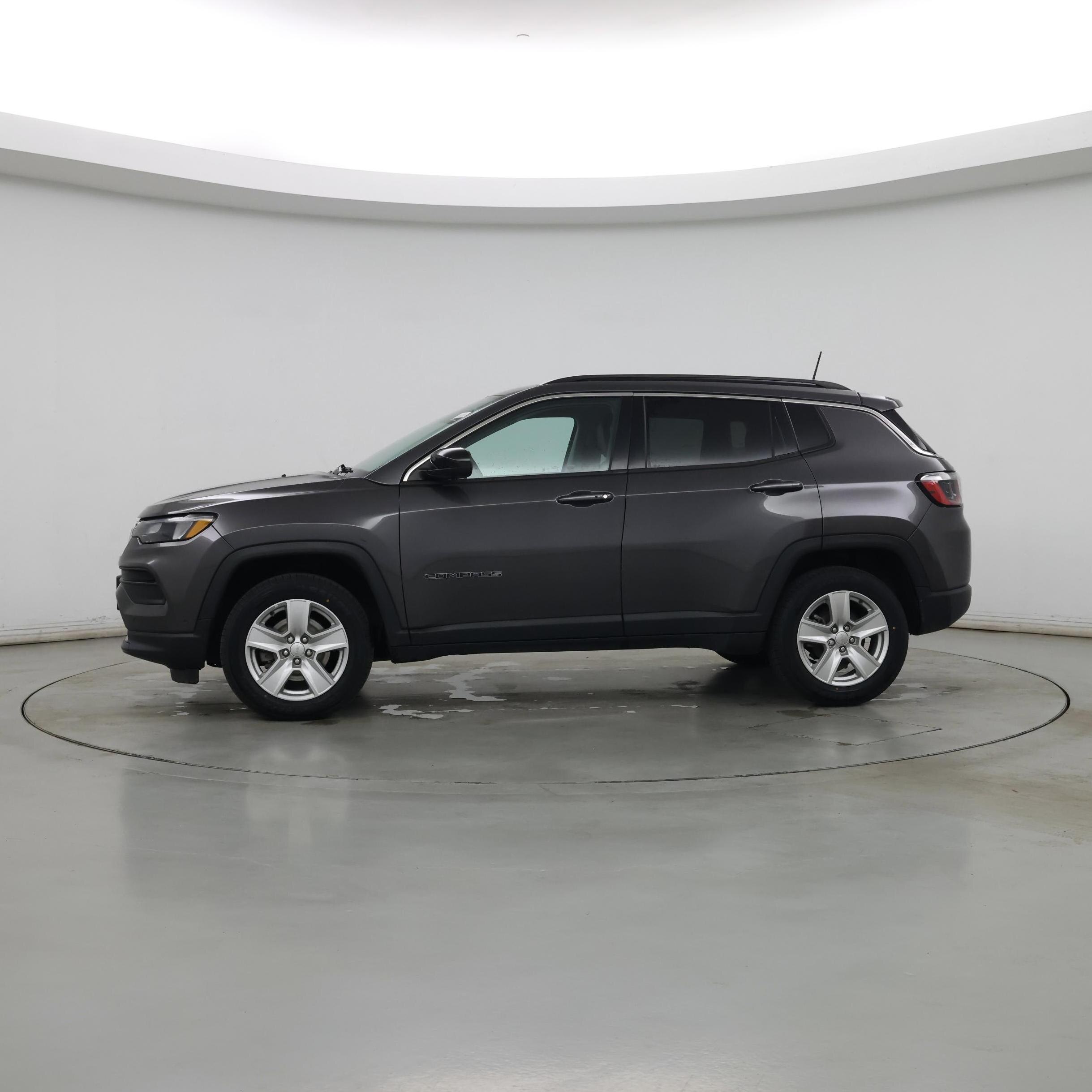 Thumbnail: 2022 Jeep Compass - 3