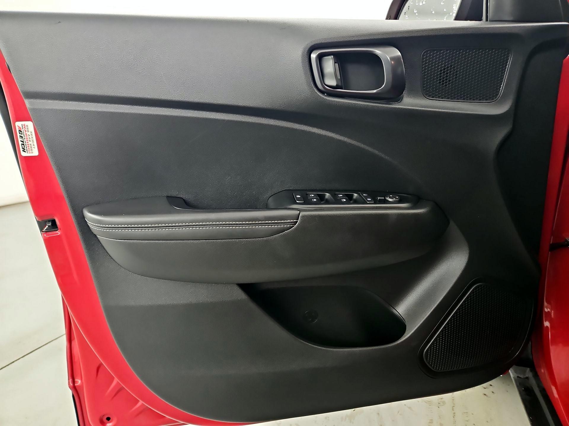 Thumbnail: 2022 Hyundai Venue - 12