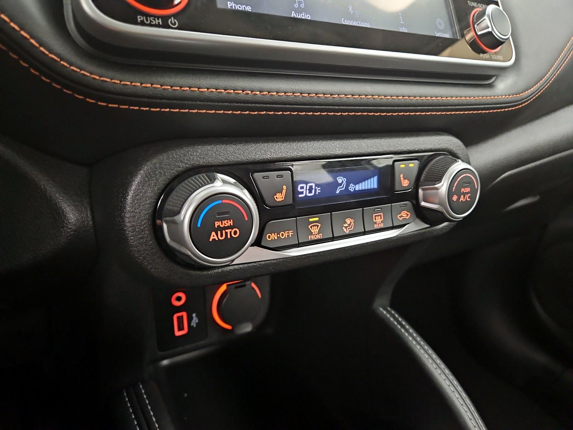 Thumbnail: 2020 Nissan Kicks - 15