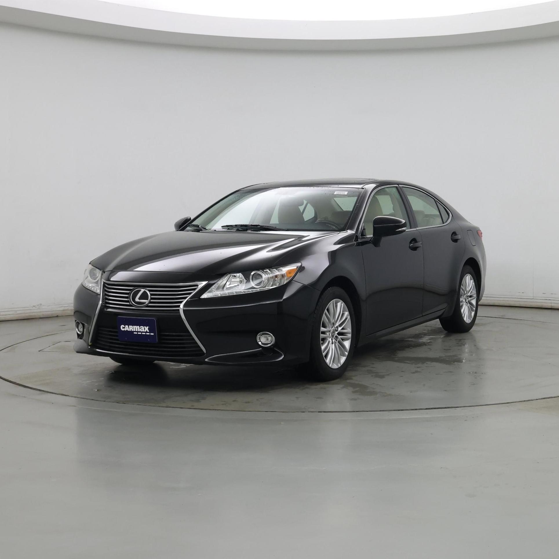 Thumbnail: 2015 Lexus ES - 4