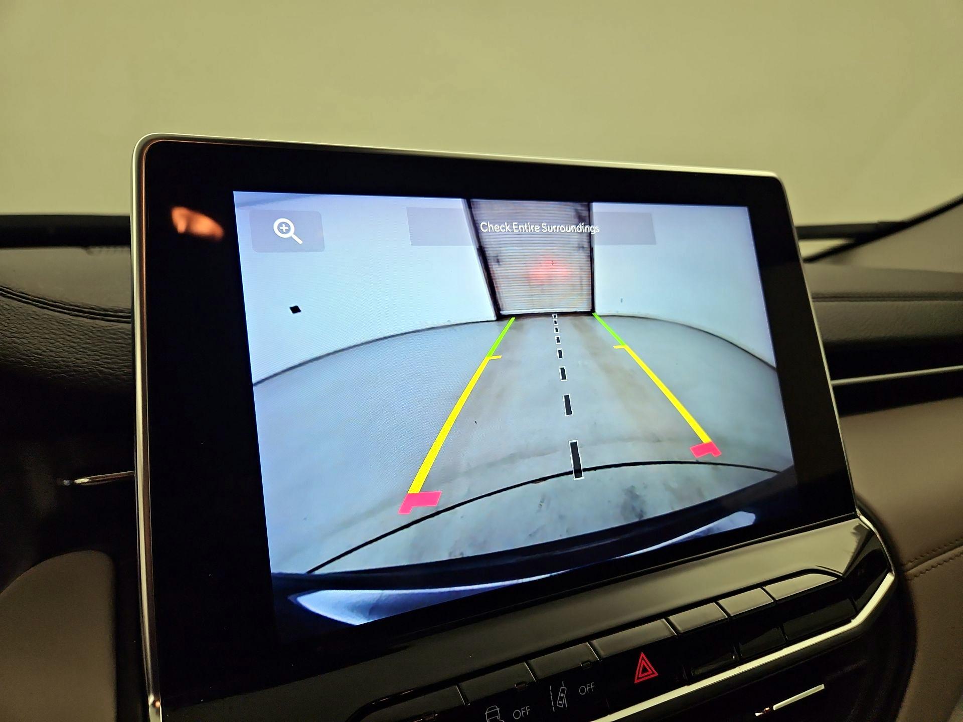 Thumbnail: 2022 Jeep Compass - 14