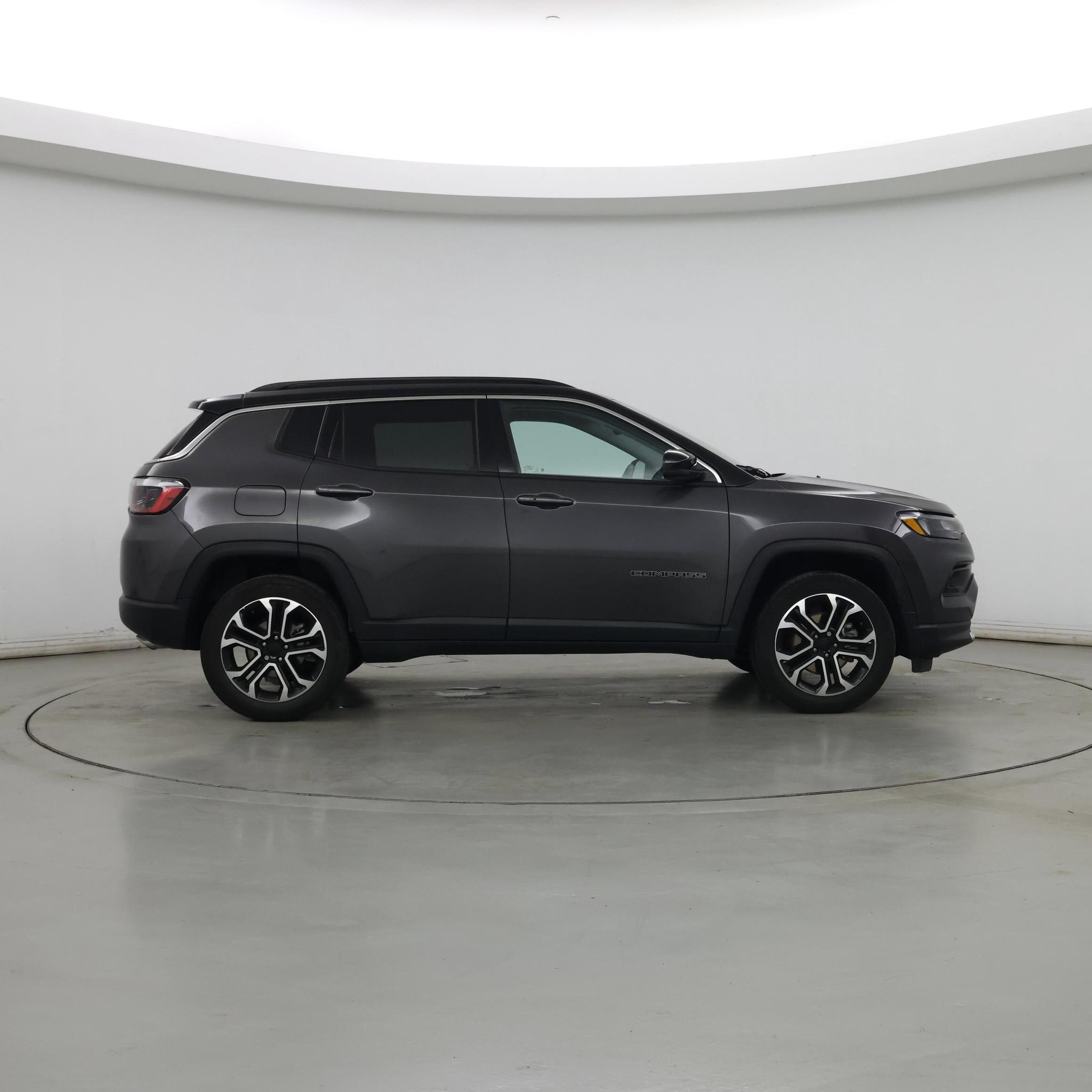 Thumbnail: 2022 Jeep Compass - 7