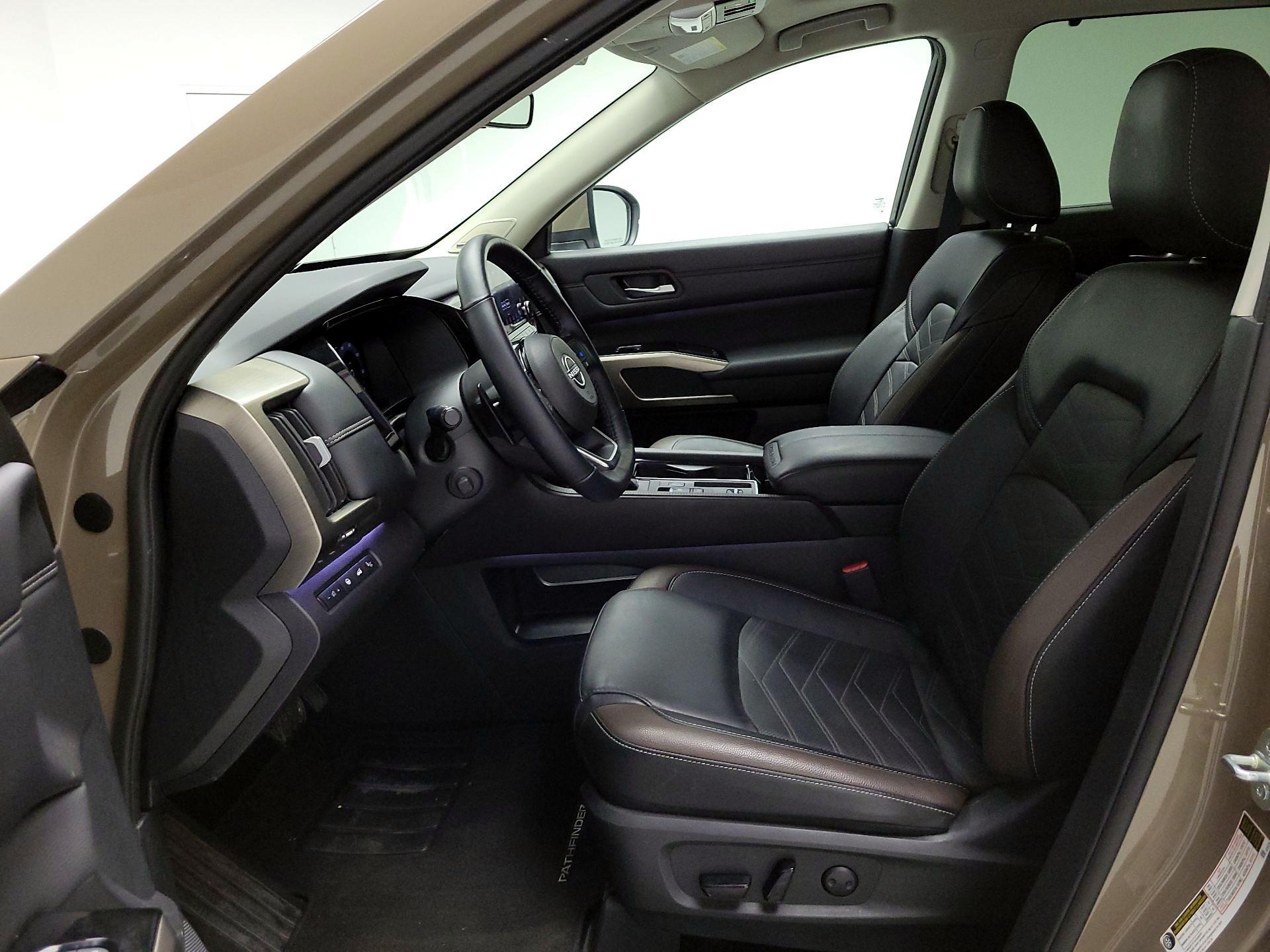 Thumbnail: 2024 Nissan Pathfinder - 11