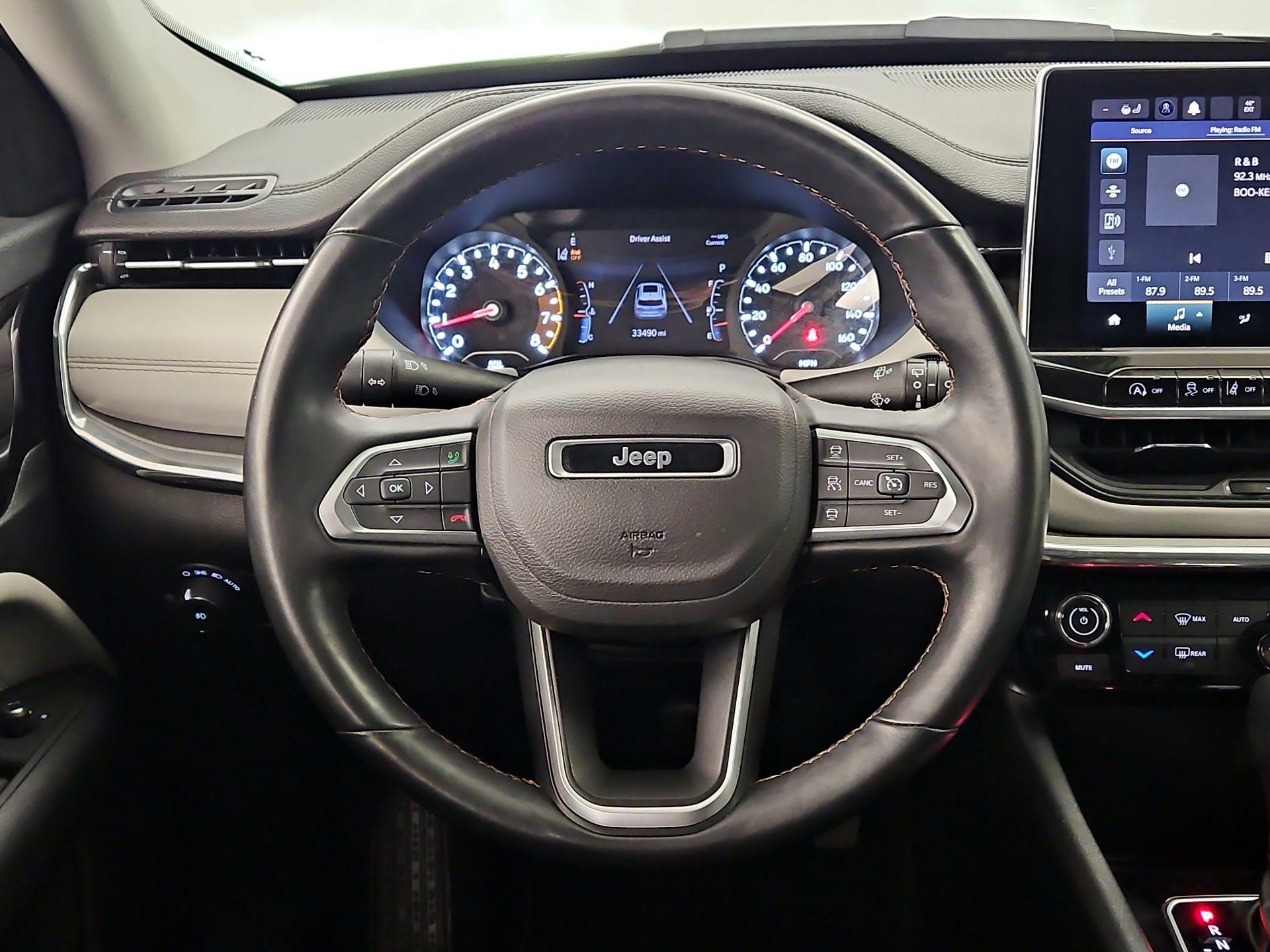 Thumbnail: 2022 Jeep Compass - 10