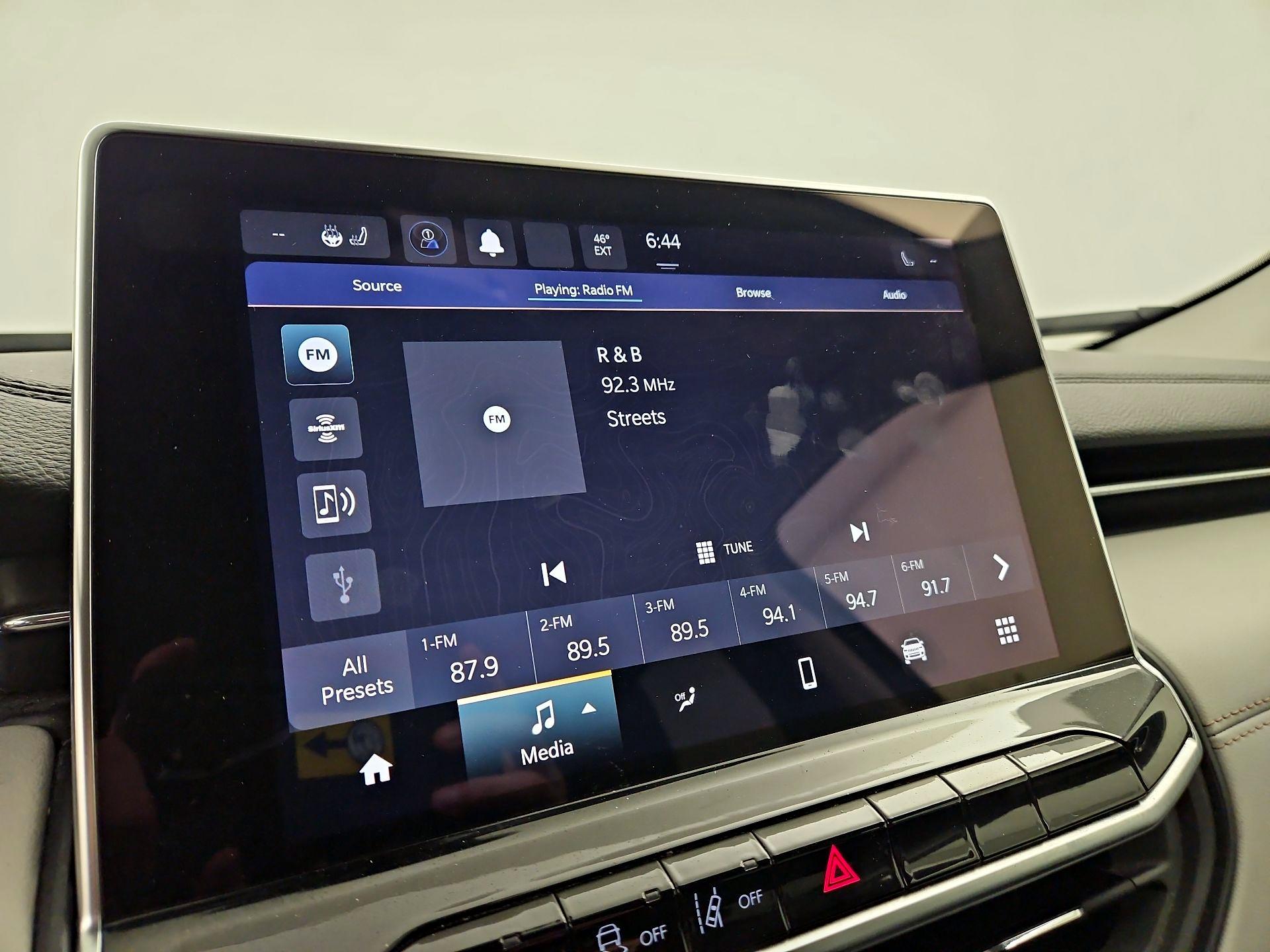 Thumbnail: 2022 Jeep Compass - 15