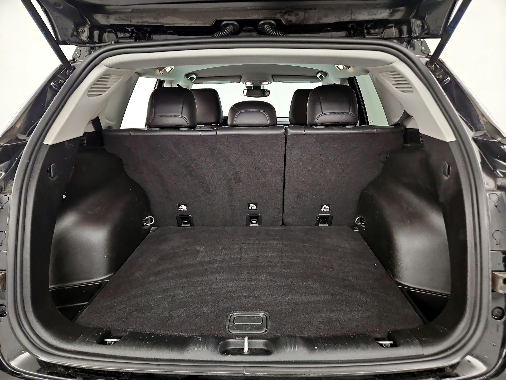 Thumbnail: 2022 Jeep Compass - 20