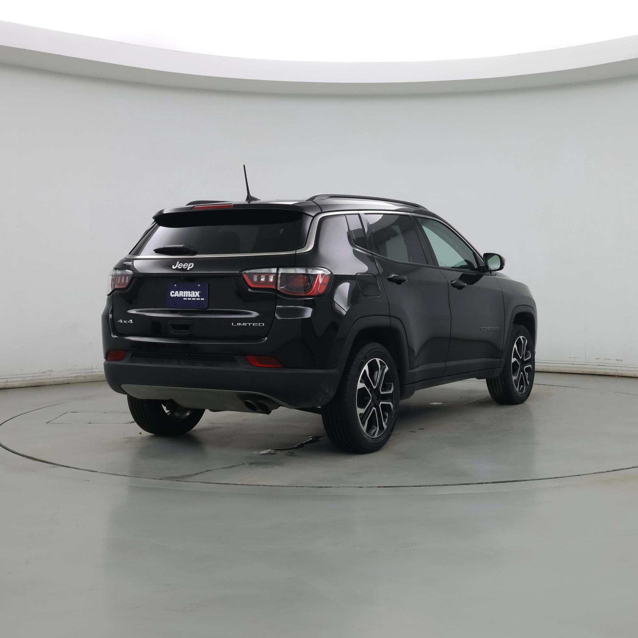 Thumbnail: 2022 Jeep Compass - 8