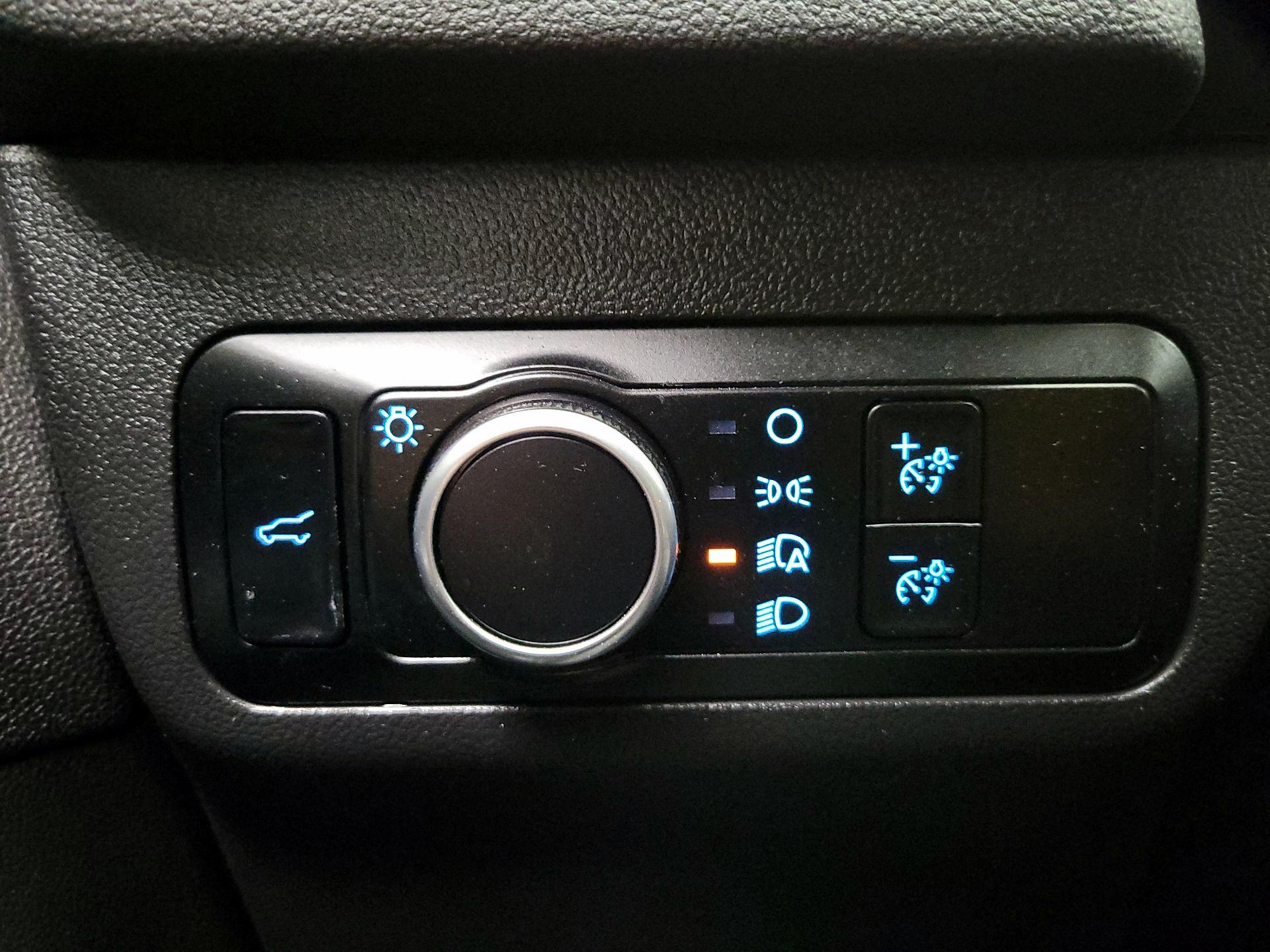 Thumbnail: 2023 Ford Escape - 13