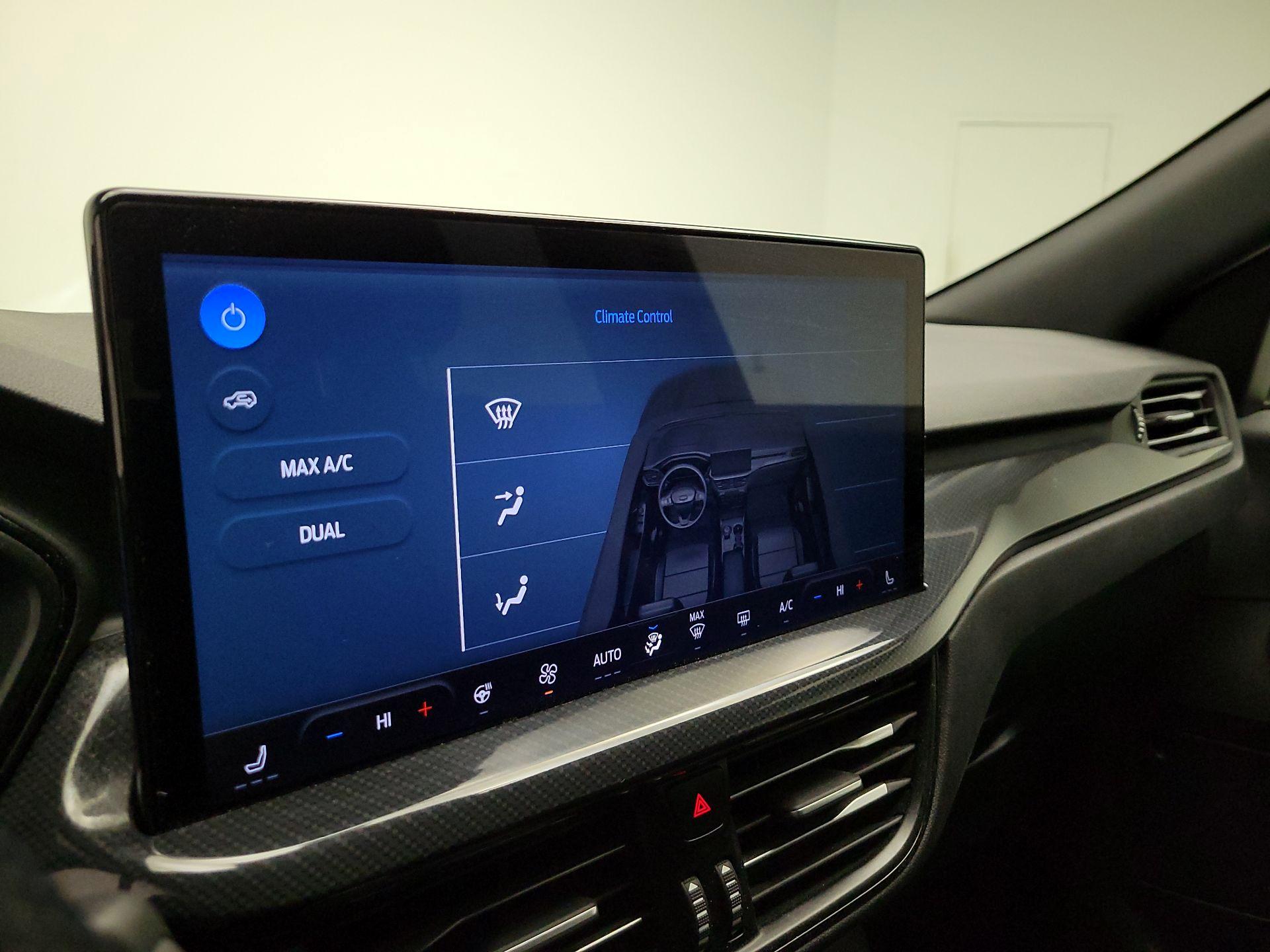 Thumbnail: 2023 Ford Escape - 17