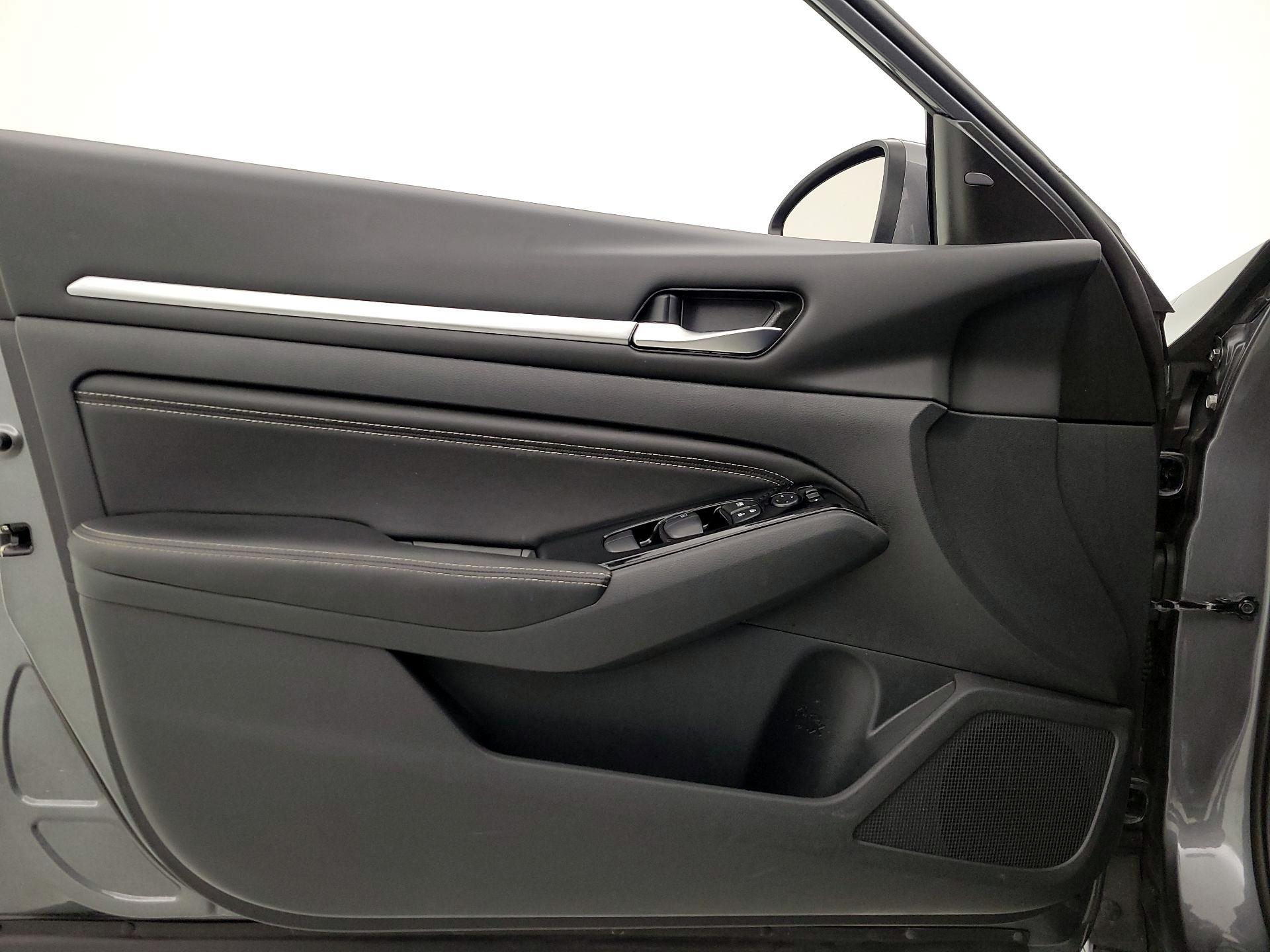 Thumbnail: 2023 Nissan Altima - 12