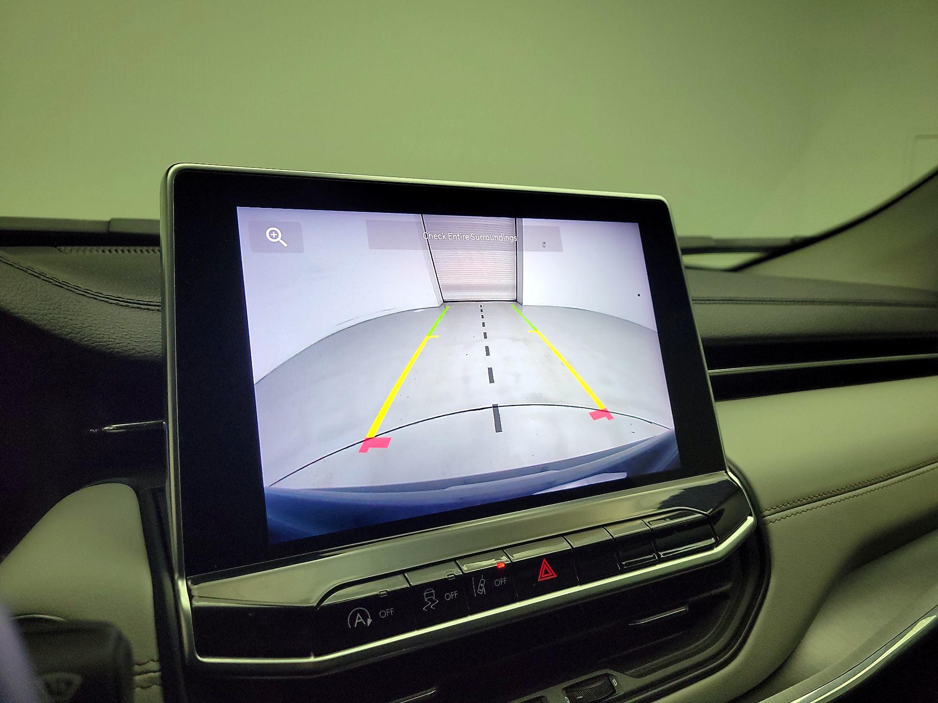 Thumbnail: 2022 Jeep Compass - 13