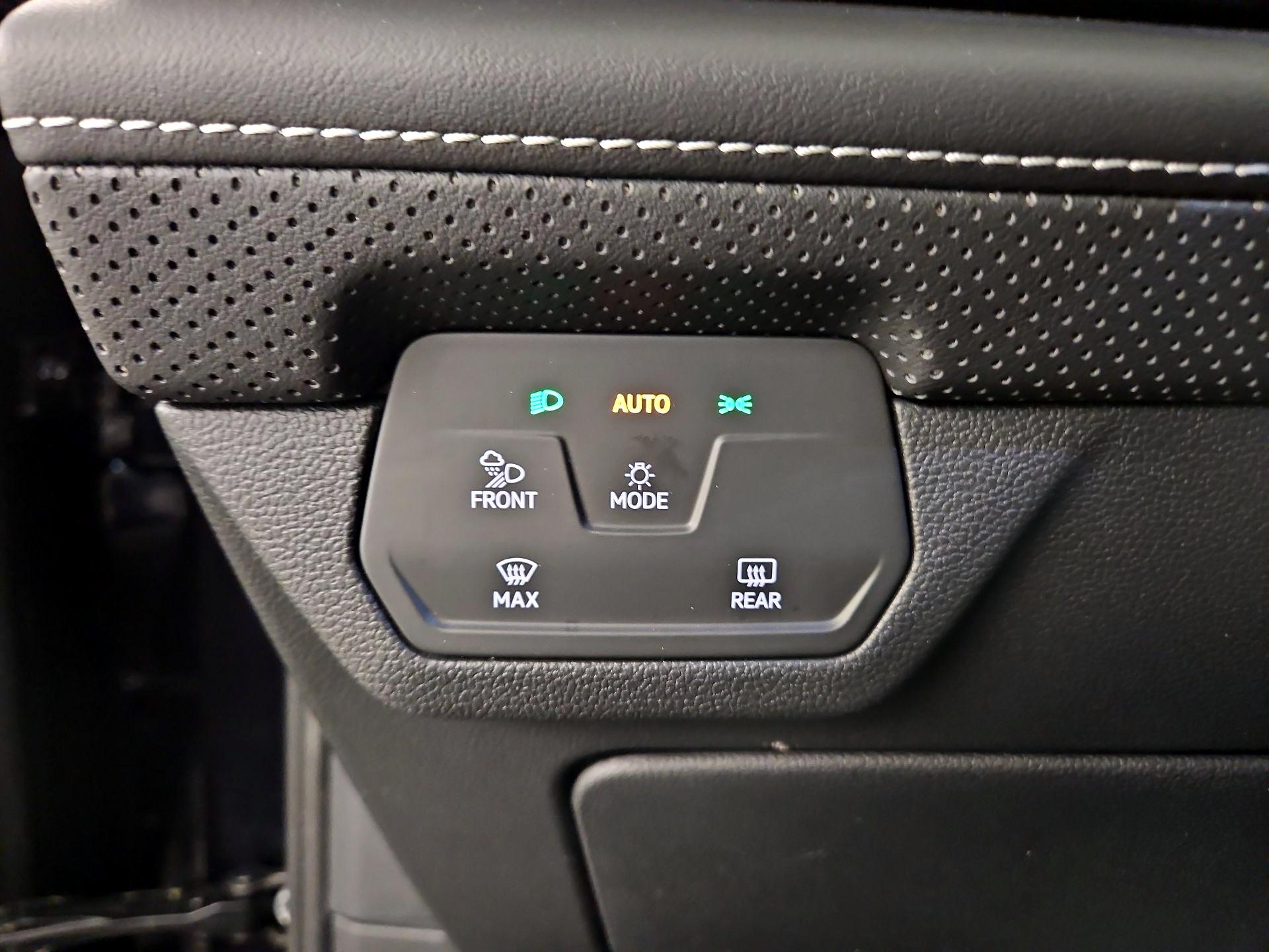 Thumbnail: 2024 Volkswagen Atlas - 13