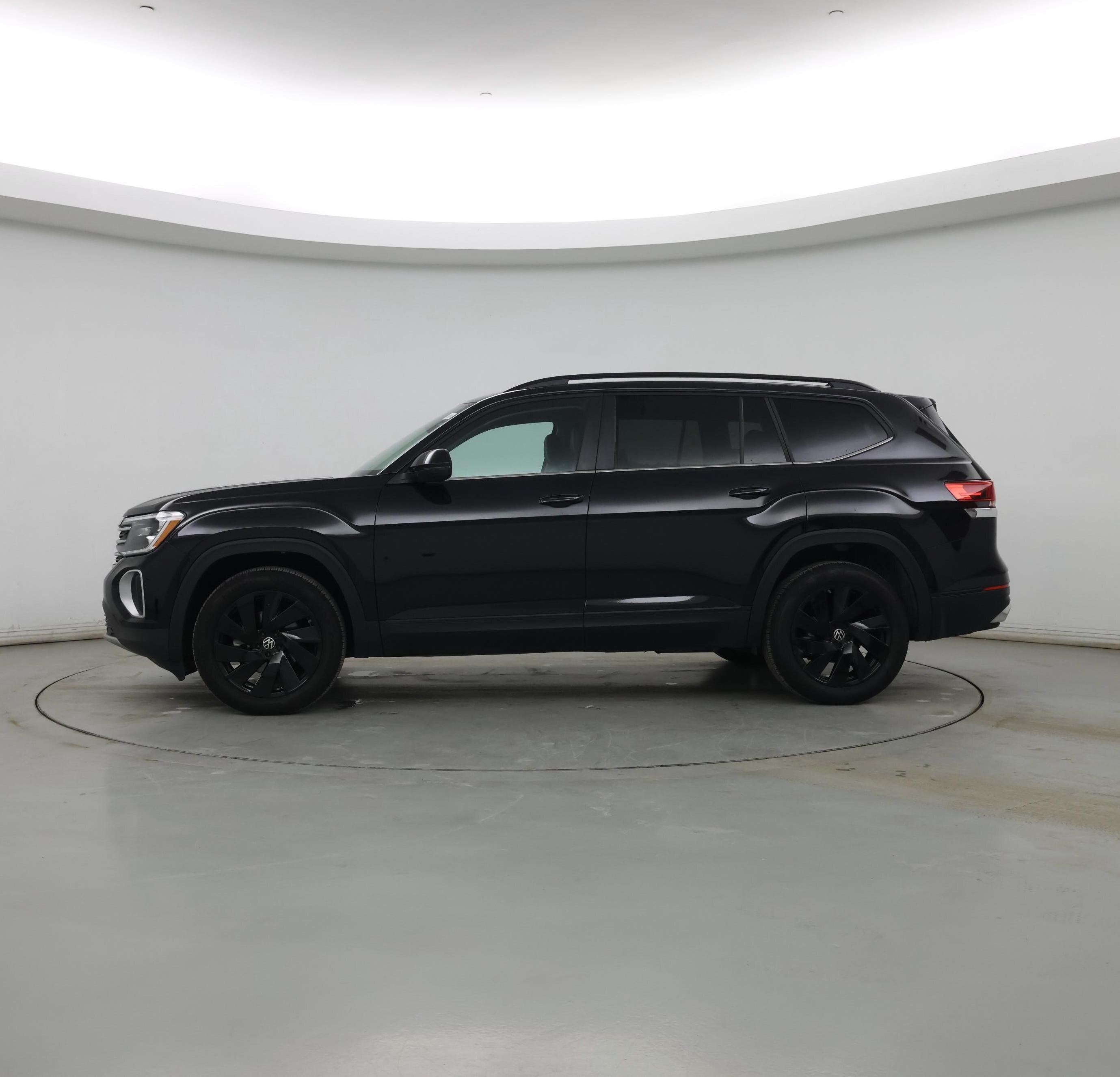 Thumbnail: 2024 Volkswagen Atlas - 3