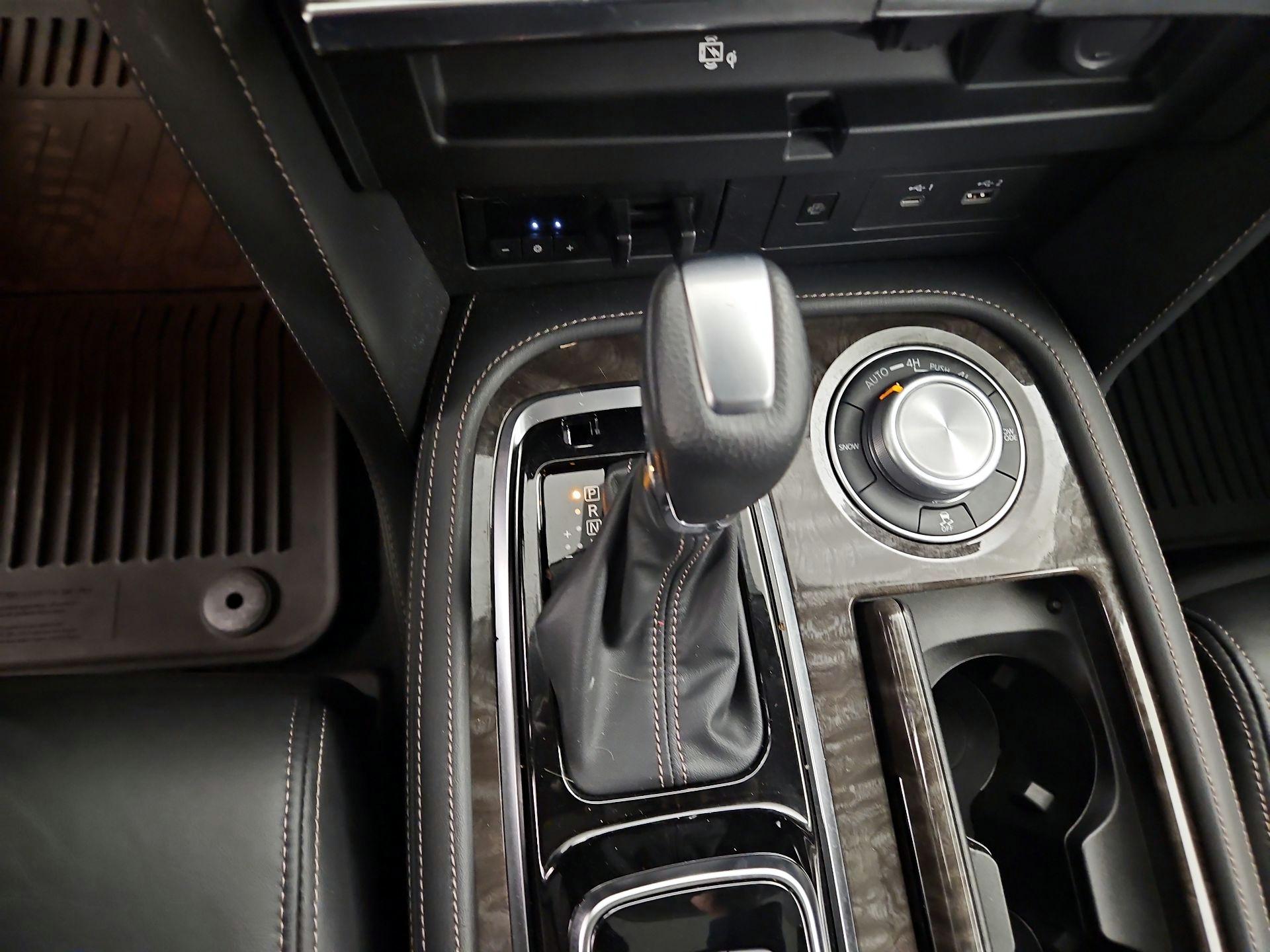 Thumbnail: 2022 Nissan Armada - 18