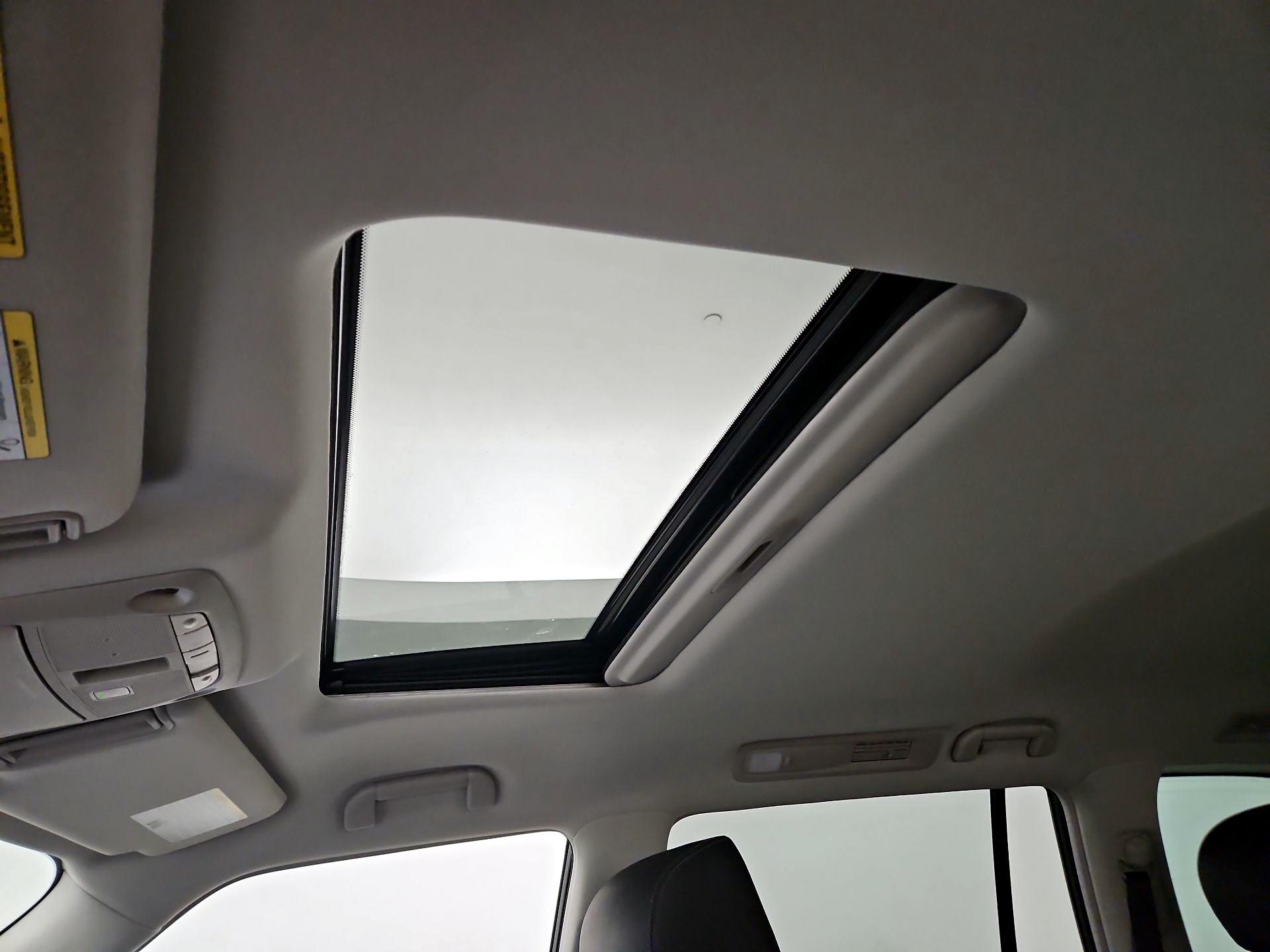 Thumbnail: 2022 Nissan Armada - 20