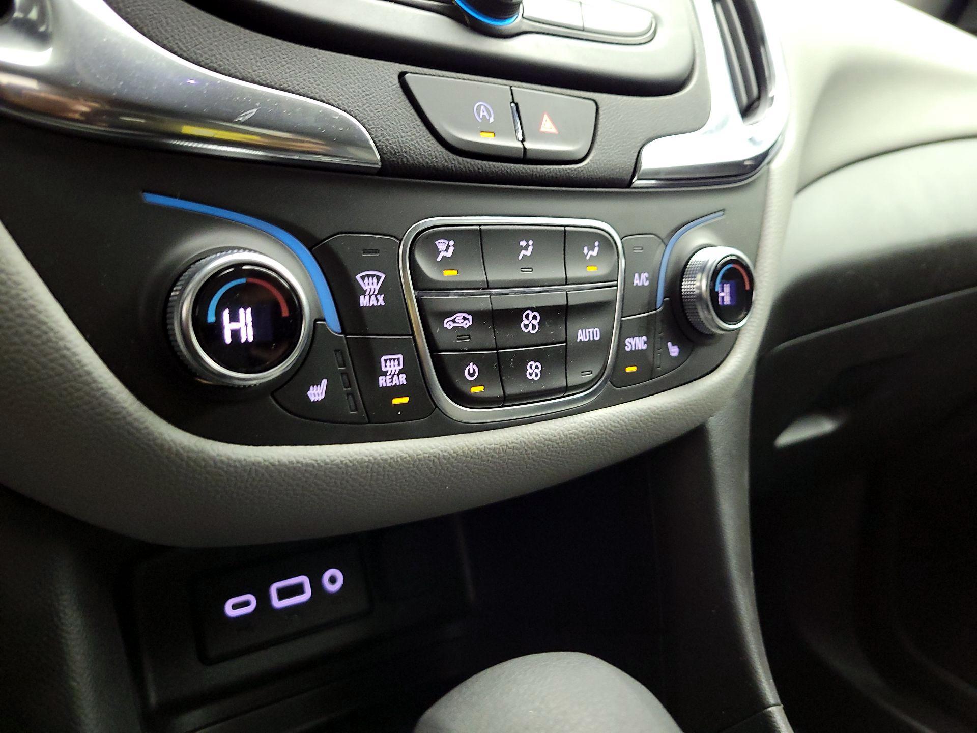 Thumbnail: 2023 Chevrolet Equinox - 15