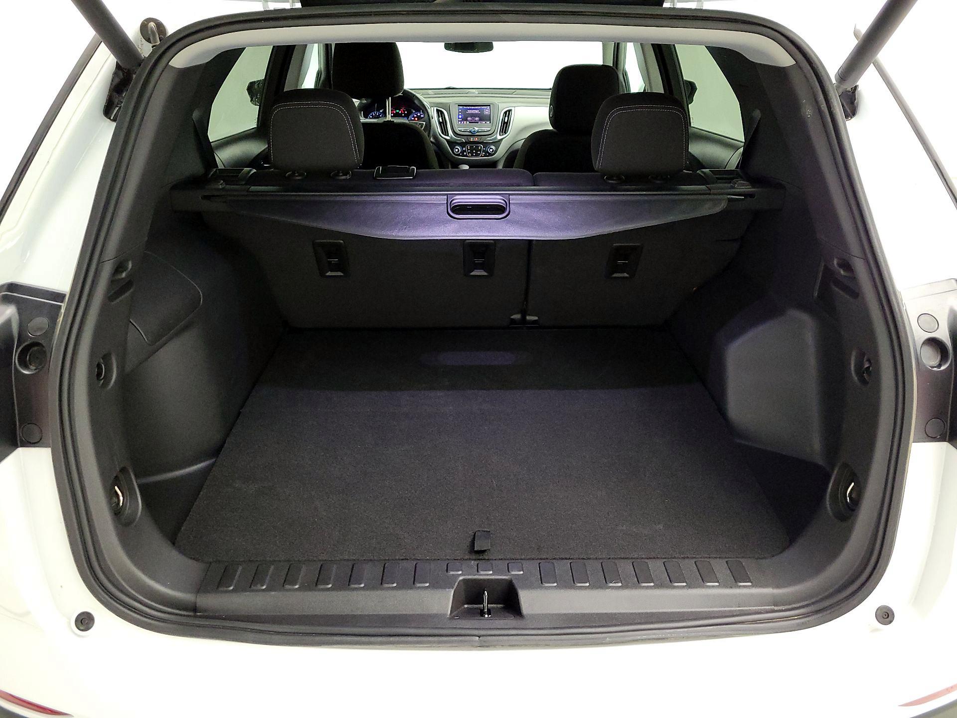 Thumbnail: 2023 Chevrolet Equinox - 18