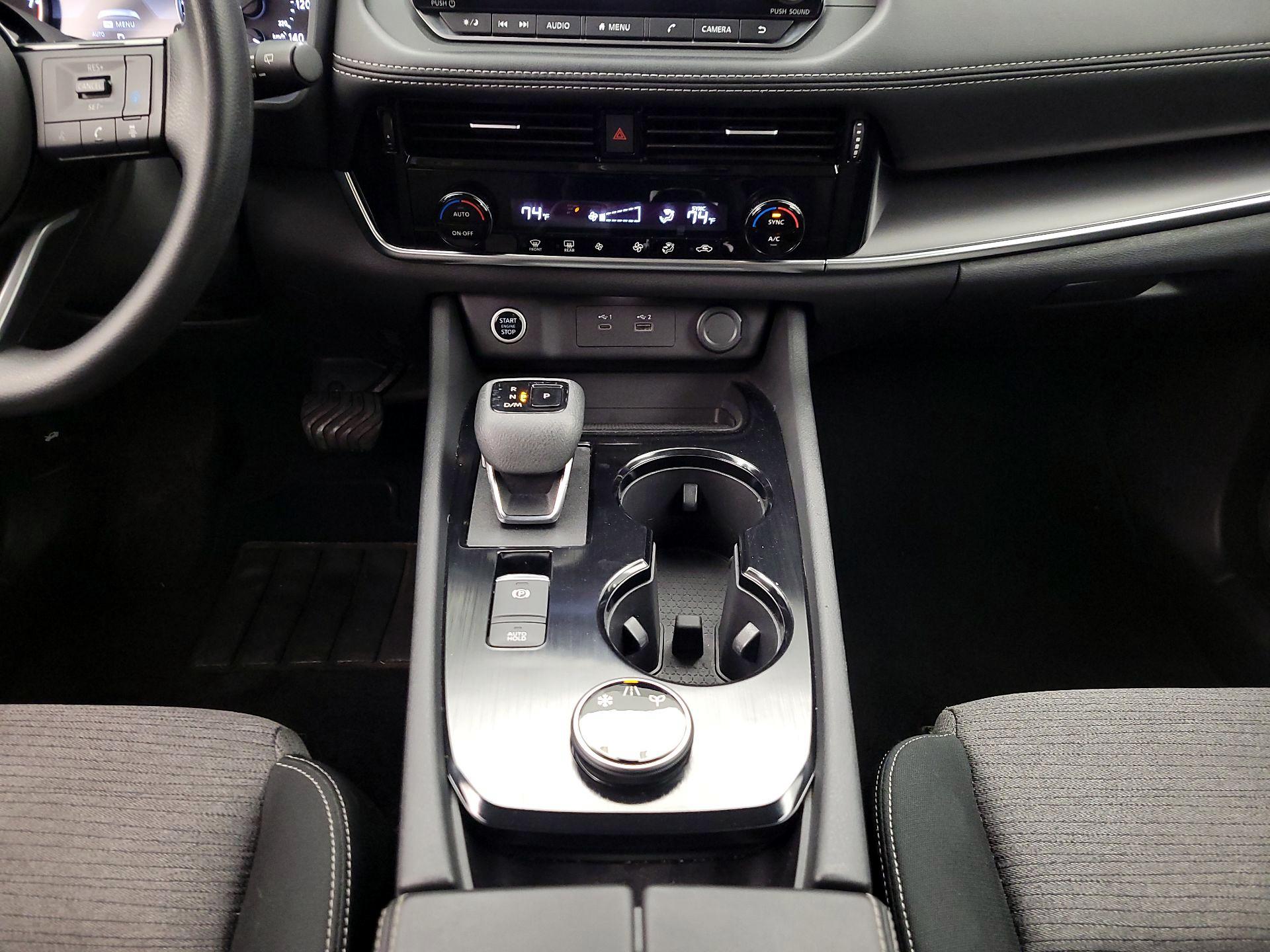 Thumbnail: 2022 Nissan Rogue - 17